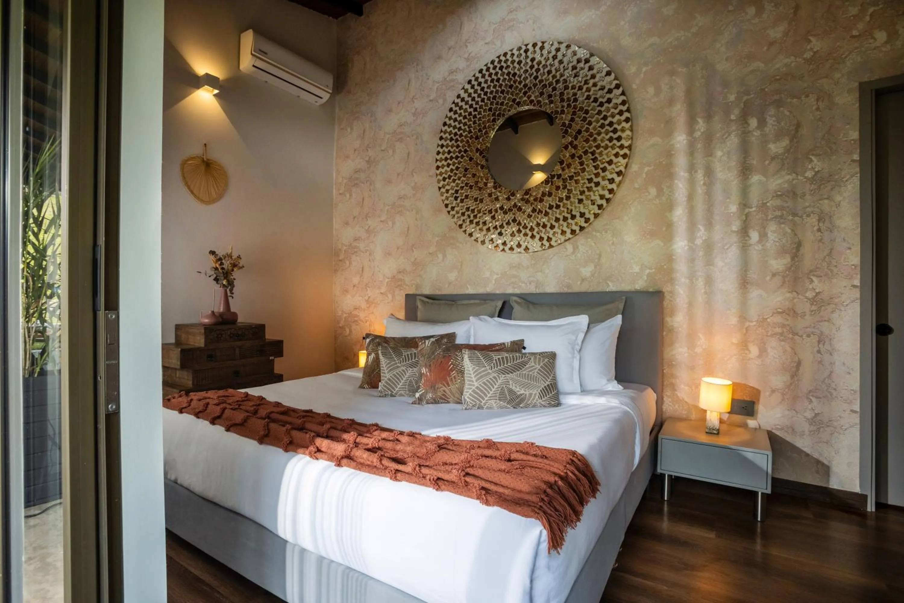 Deluxe King Room in GreenOriental Resort