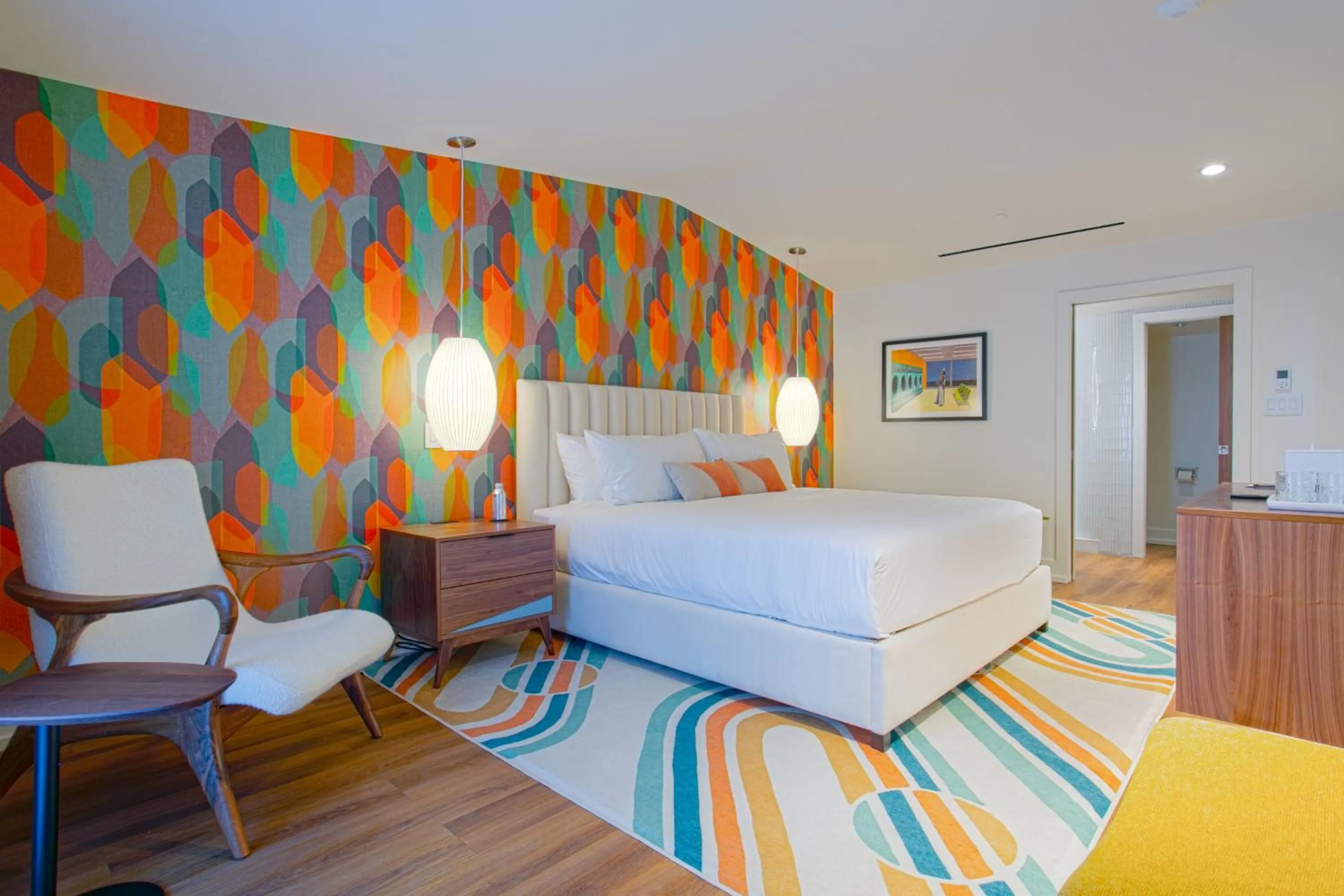 Superior King in Interstate Inn