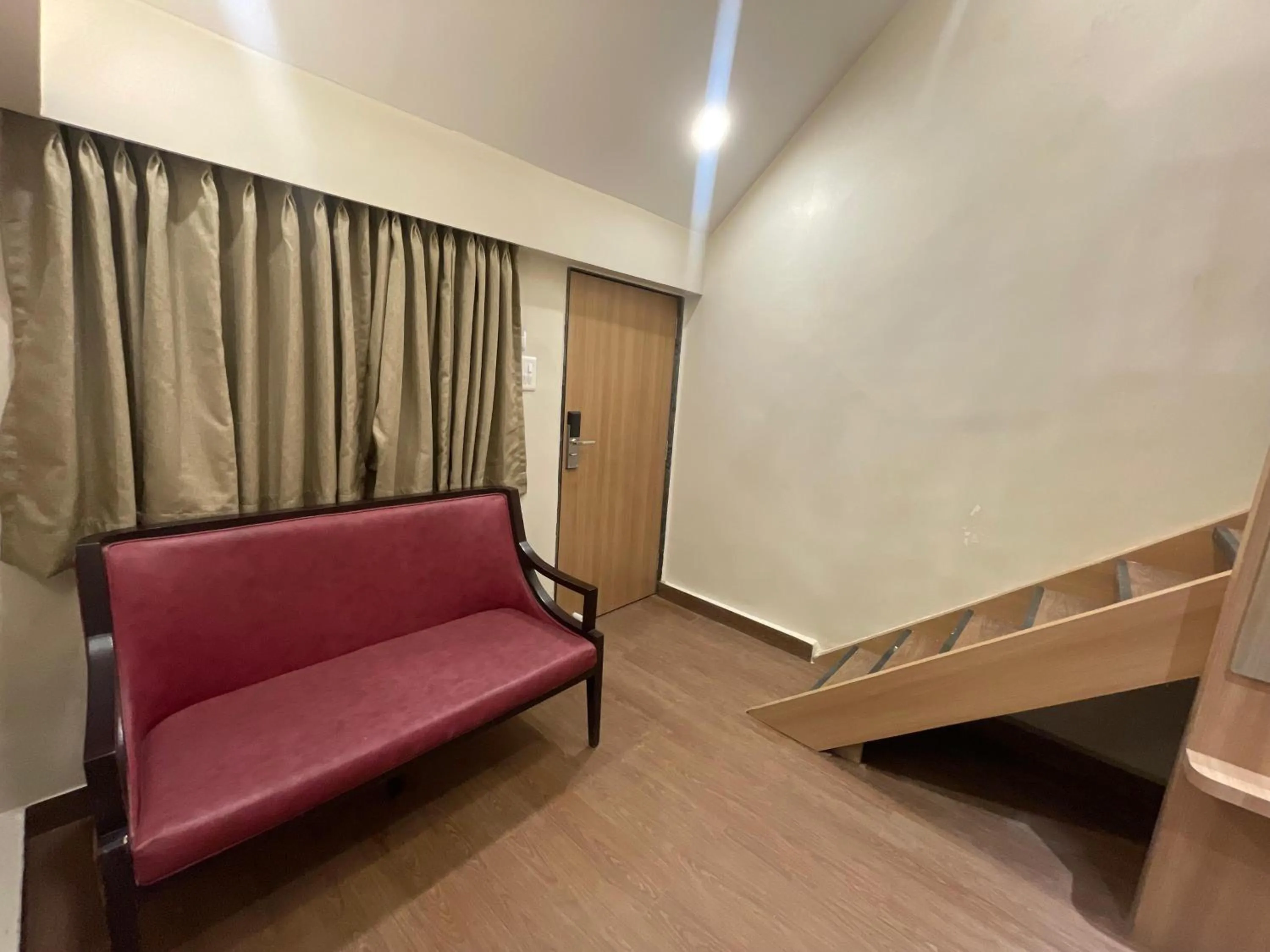 Seating area in The Byke Shanti Villa - Mahableshwar