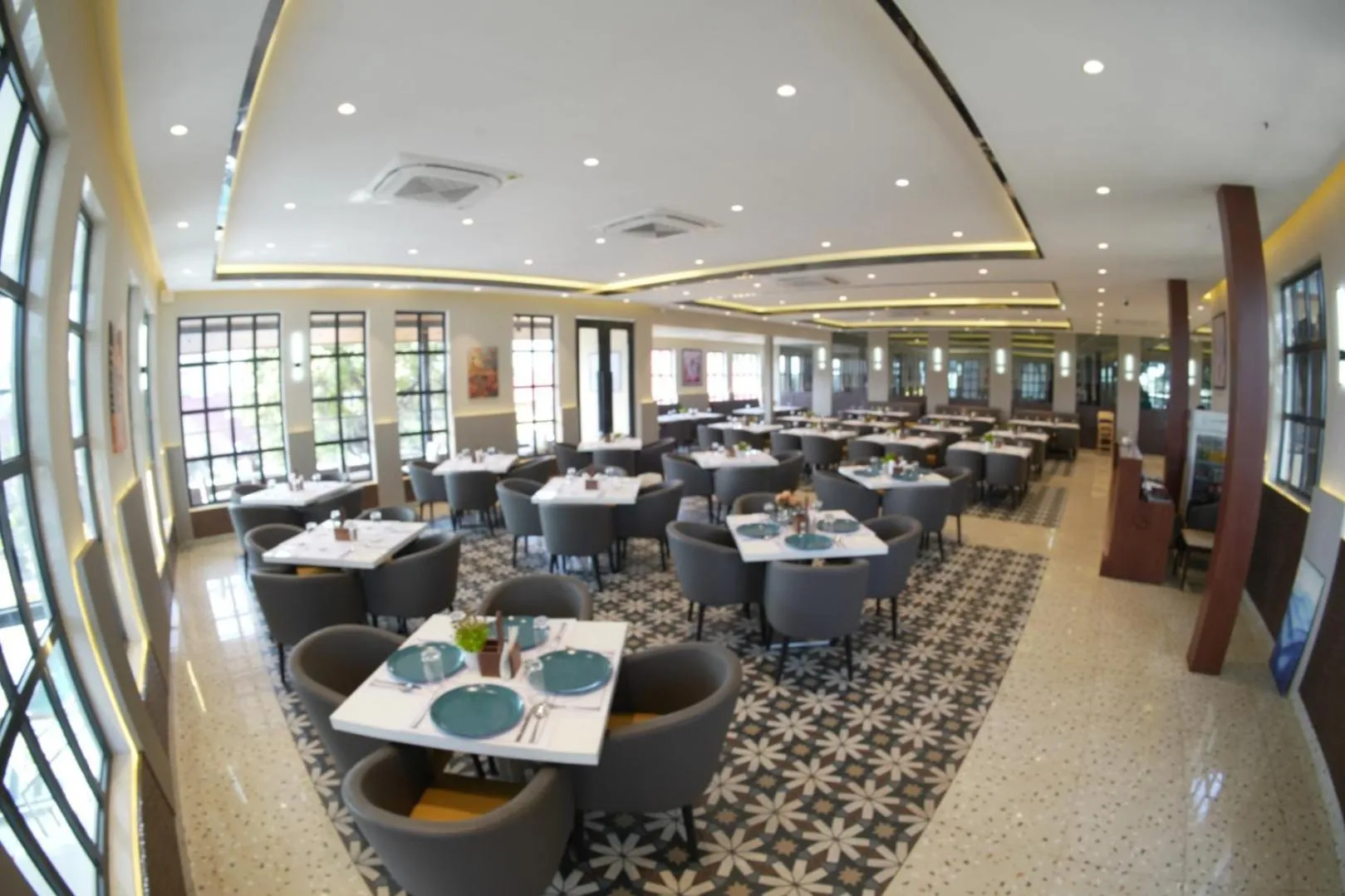 Restaurant/places to eat in The Byke Shanti Villa - Mahableshwar