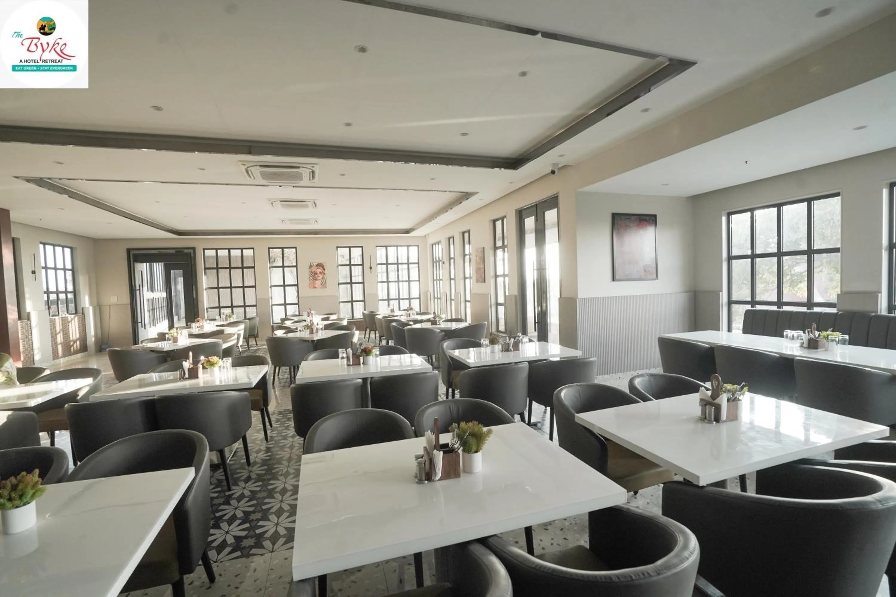 Restaurant/places to eat in The Byke Shanti Villa - Mahableshwar