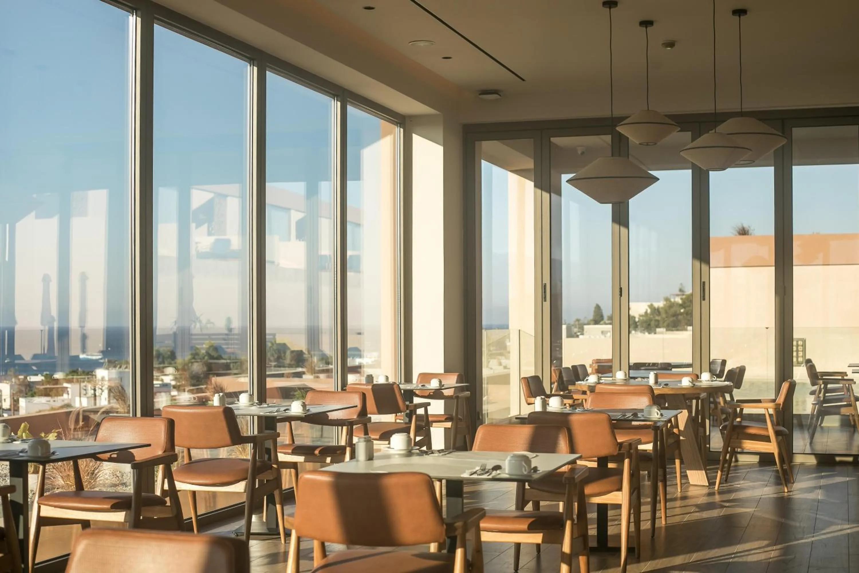 Restaurant/places to eat in Este Elegant Suites & Villas - Adults Only