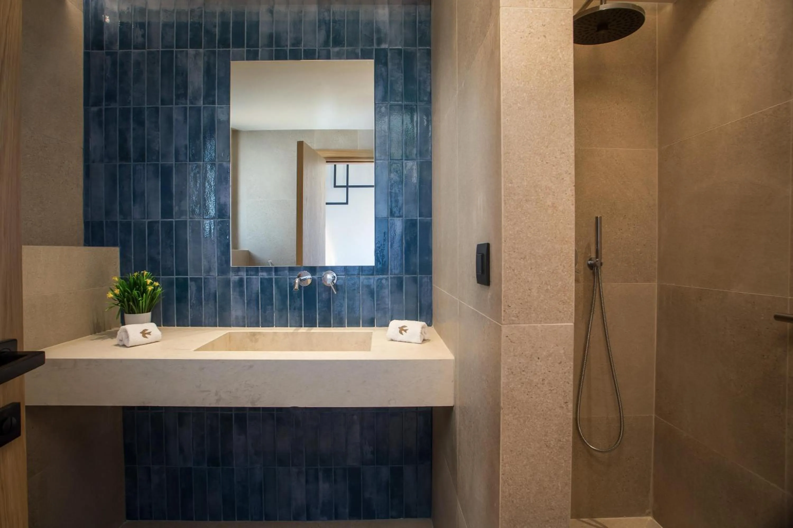 Bathroom in Este Elegant Suites & Villas - Adults Only