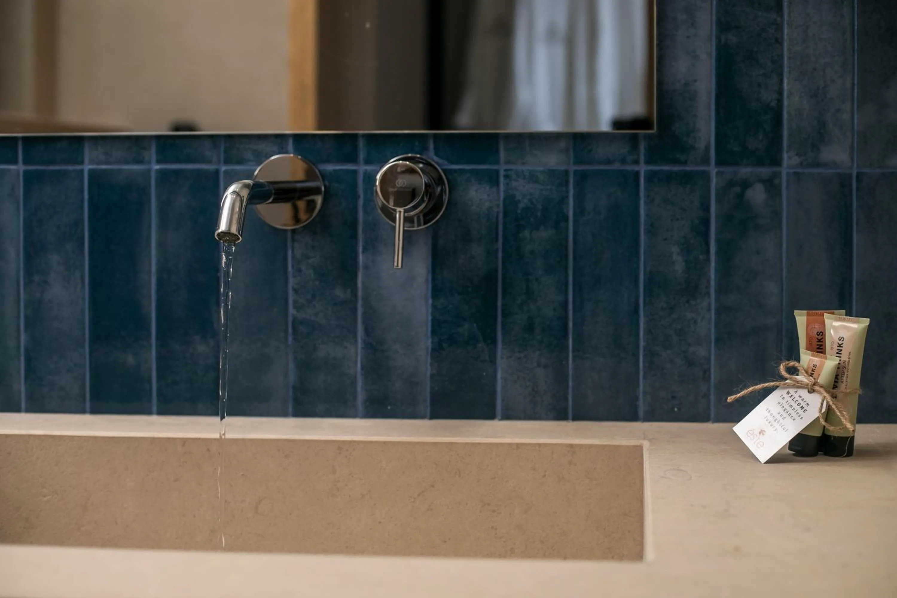 Bathroom in Este Elegant Suites & Villas - Adults Only