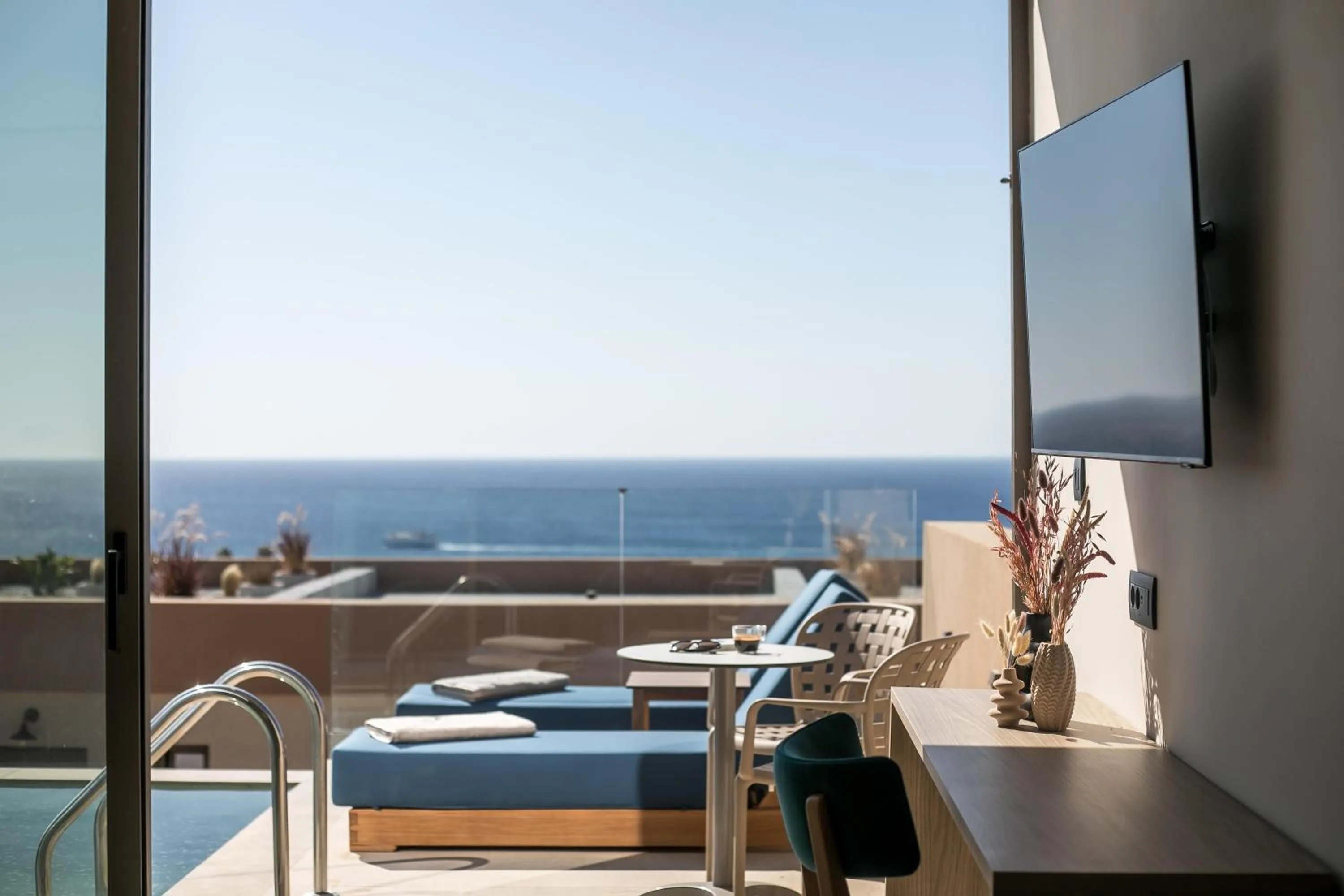 Photo of the whole room in Este Elegant Suites & Villas - Adults Only