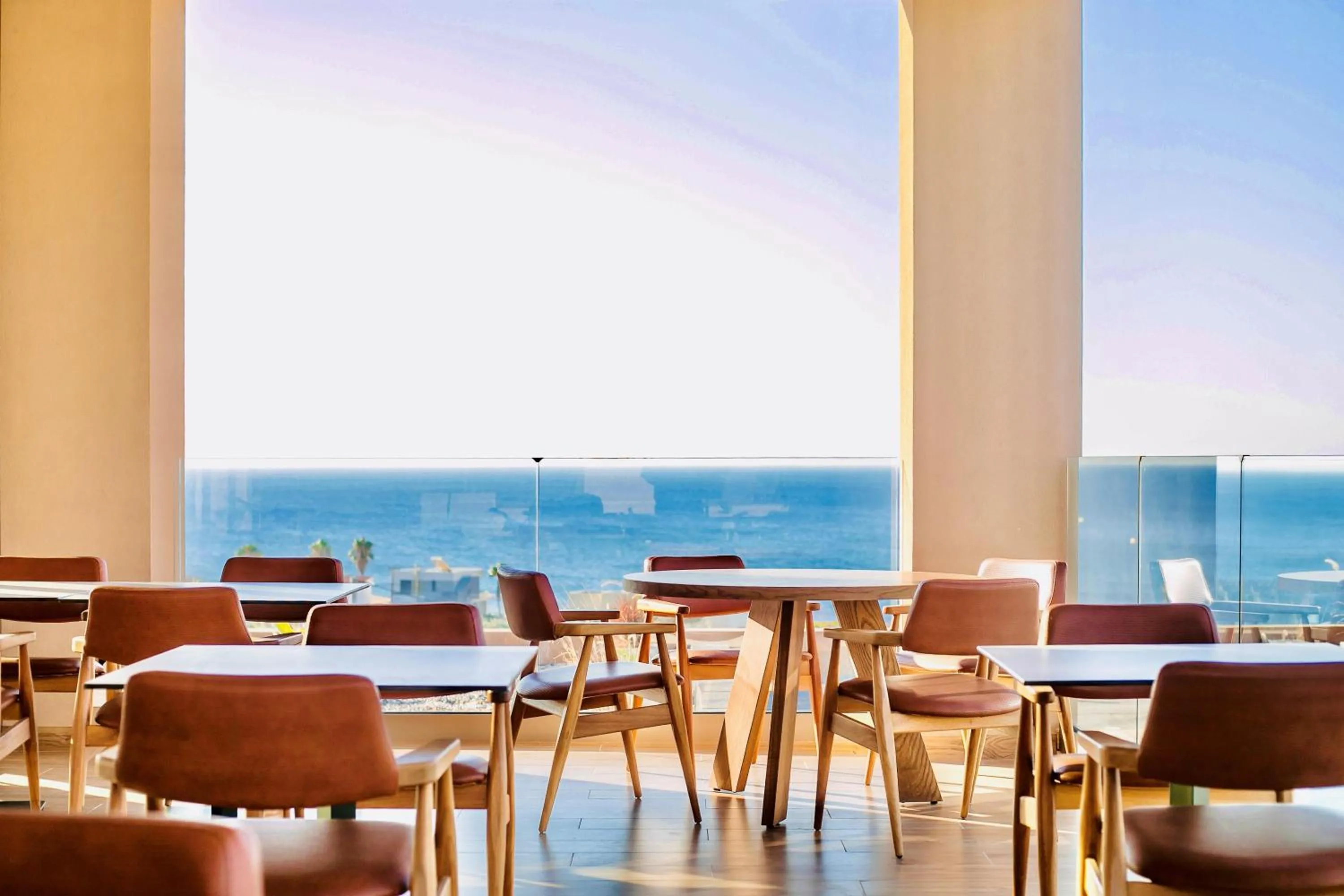 Restaurant/places to eat in Este Elegant Suites & Villas - Adults Only