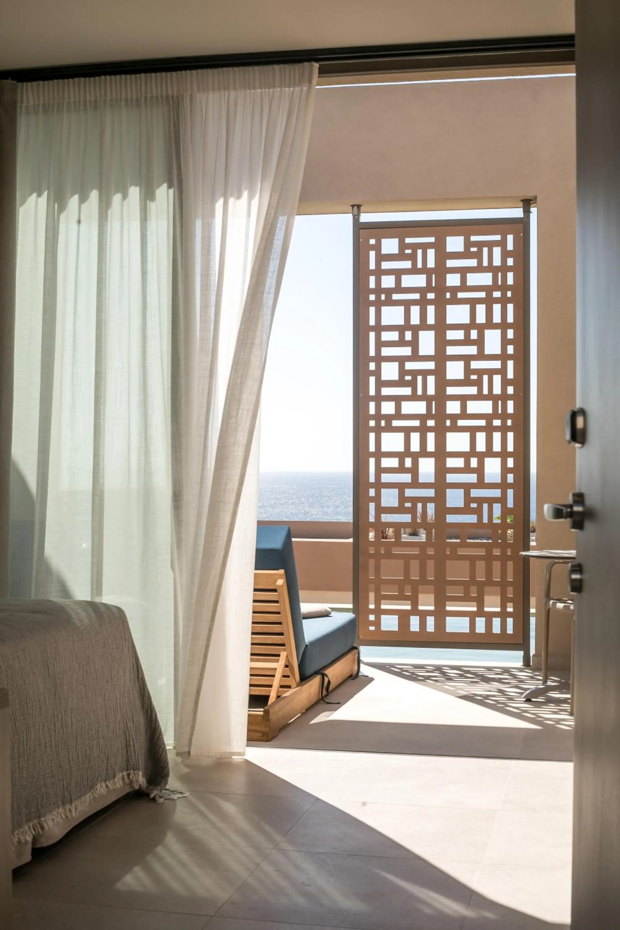 View (from property/room), Bed in Este Elegant Suites & Villas - Adults Only