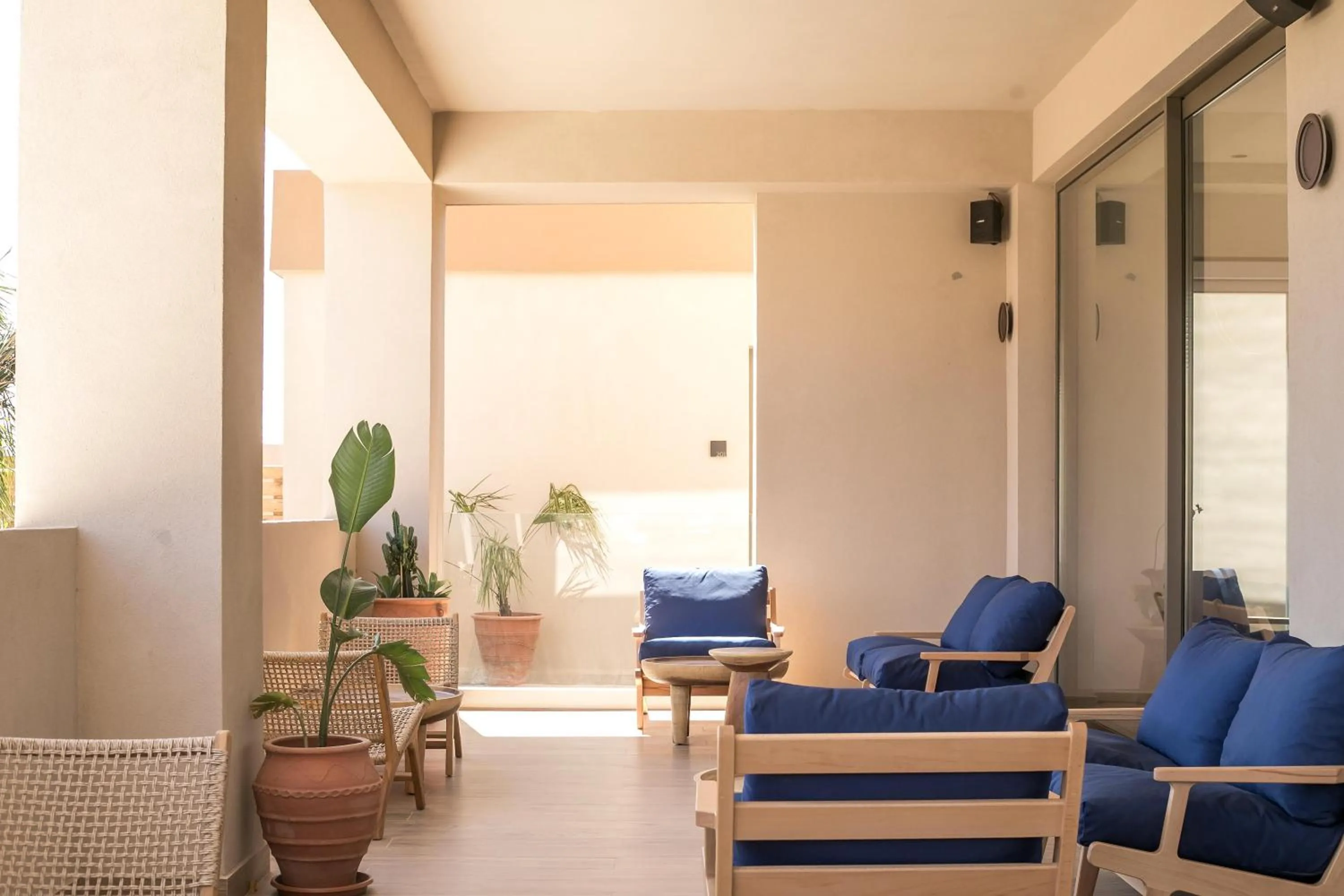 Lobby or reception in Este Elegant Suites & Villas - Adults Only
