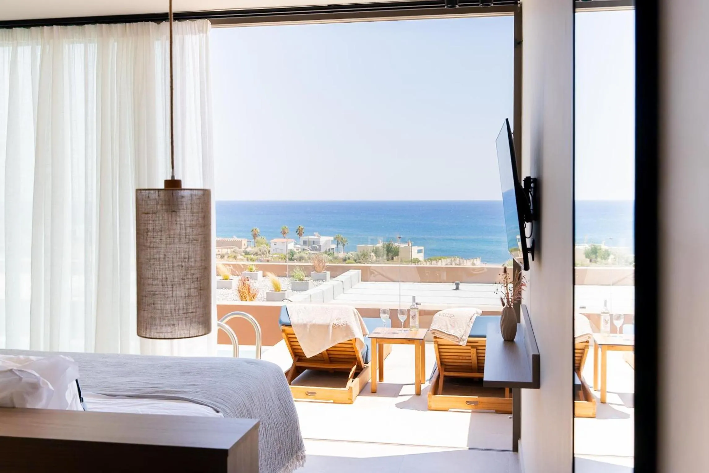 Bathroom, Bed in Este Elegant Suites & Villas - Adults Only