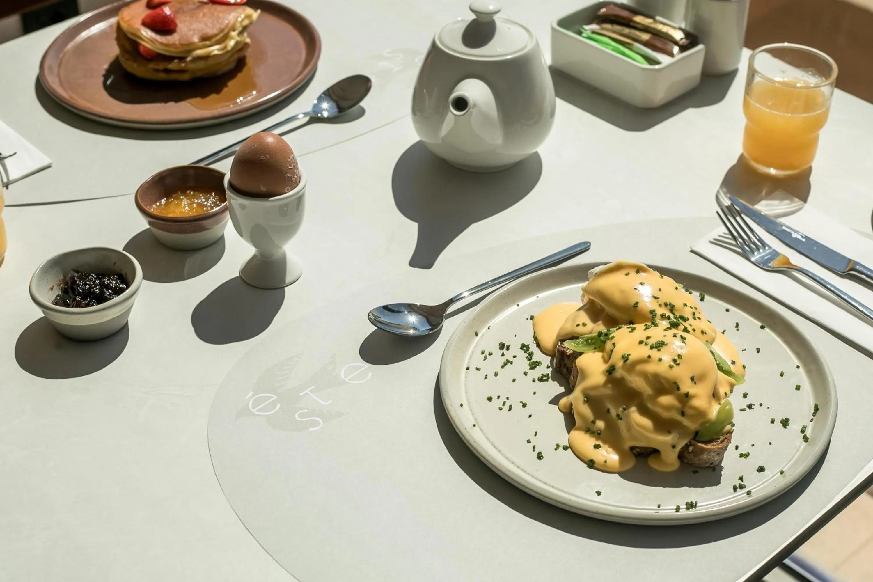 Restaurant/places to eat in Este Elegant Suites & Villas - Adults Only
