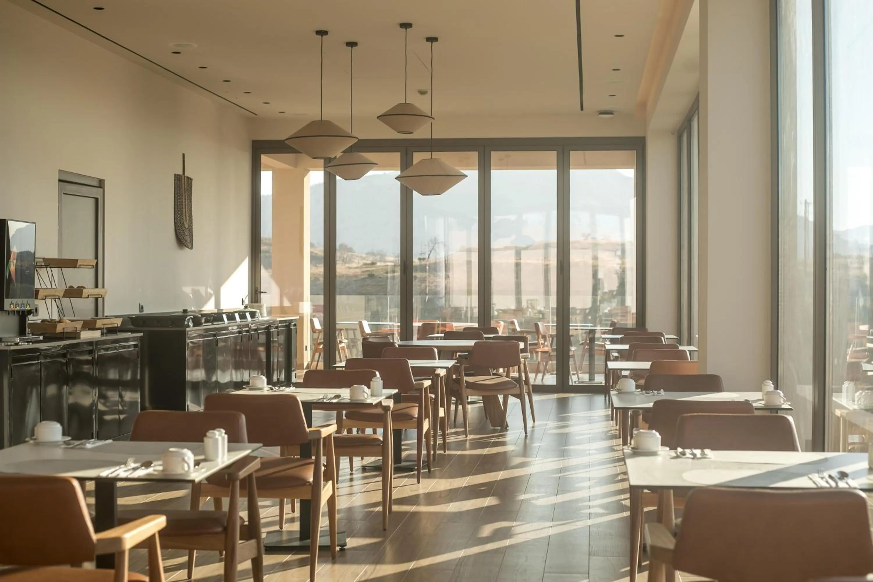 Restaurant/places to eat in Este Elegant Suites & Villas - Adults Only