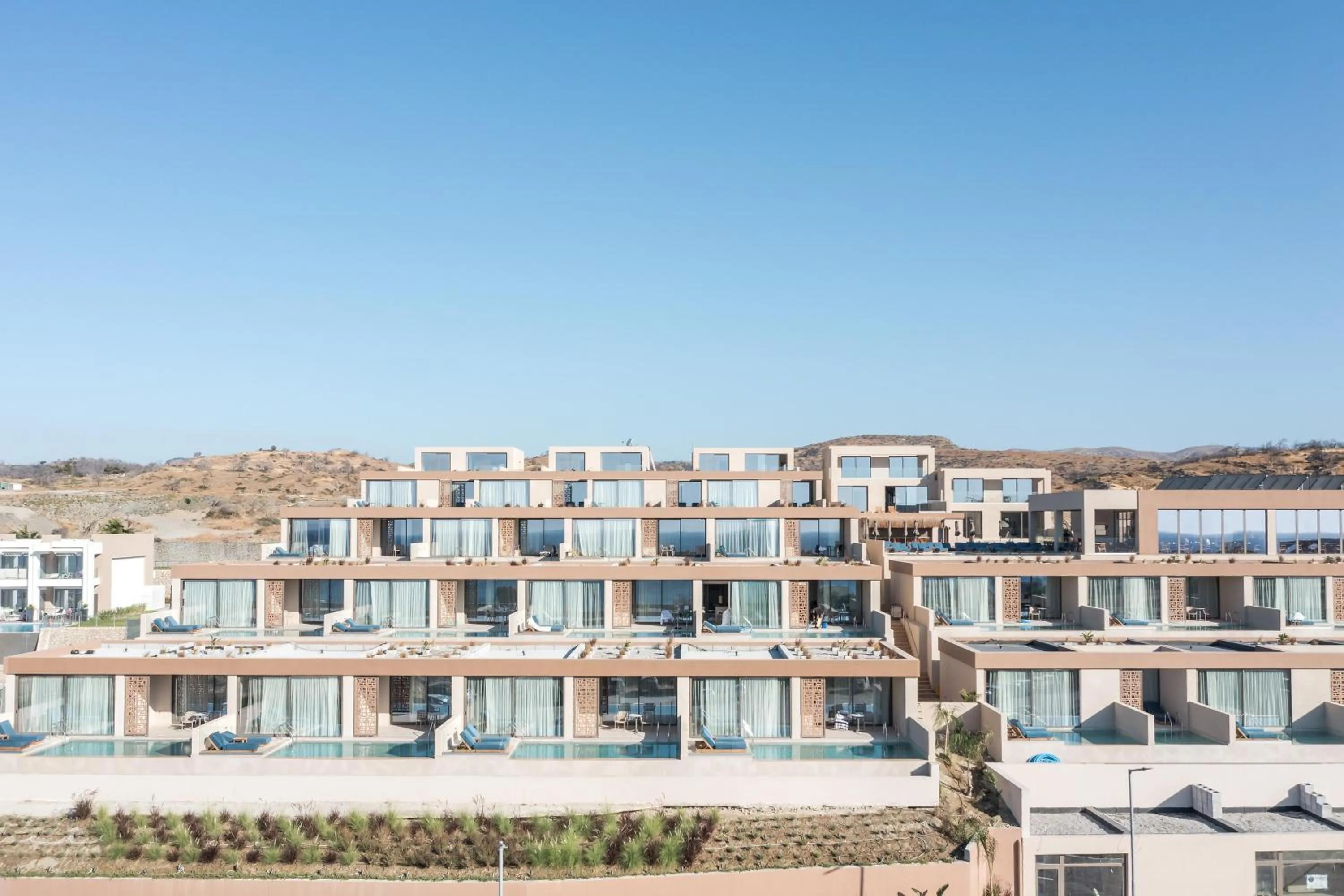 Property building in Este Elegant Suites & Villas - Adults Only