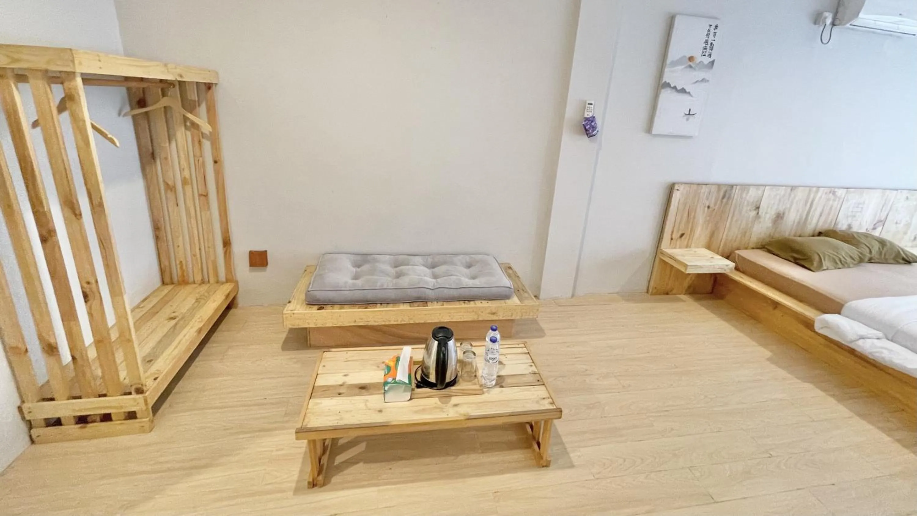 Bed in The Kanzi Hotel & Village