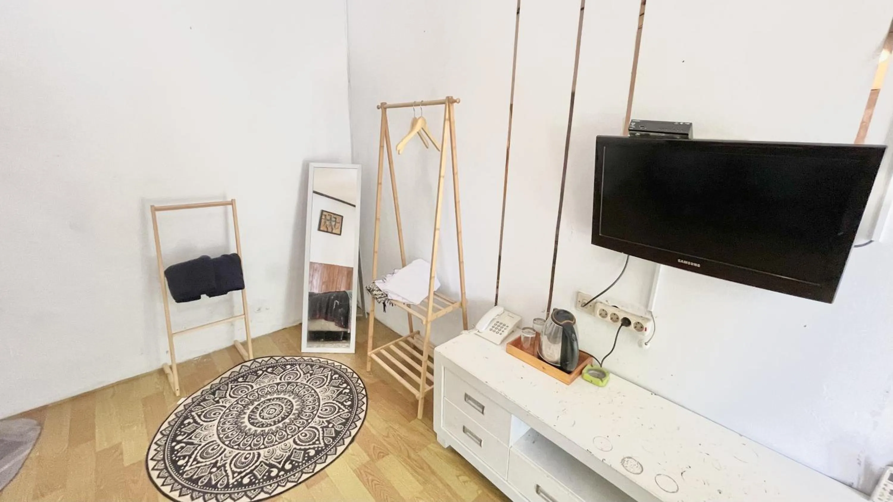 The Kanzi Hotel & Village