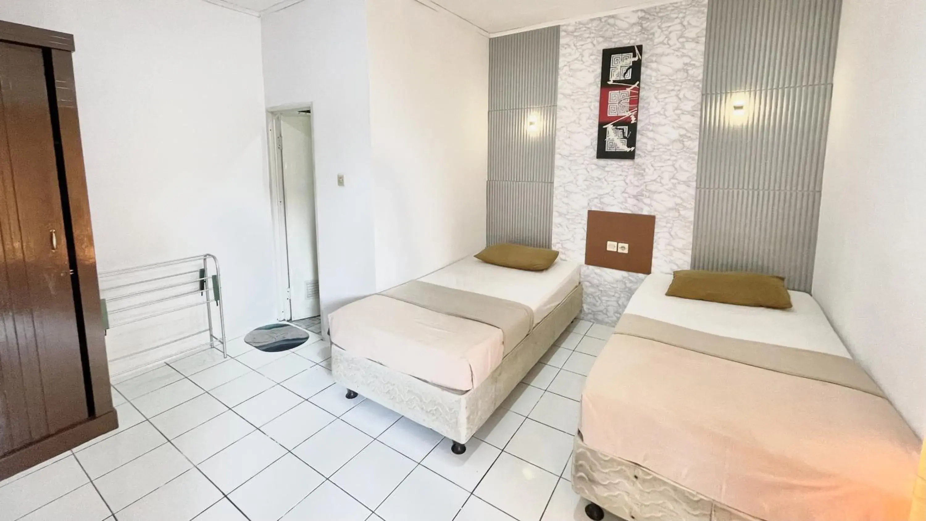 The Kanzi Hotel & Village The Kanzi Hotel & Village