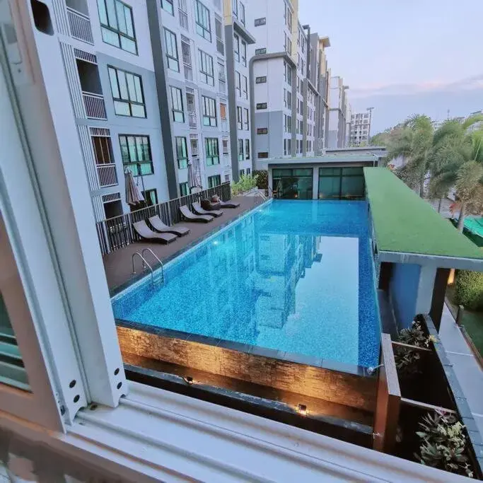 Pool view in Treasure Condo Kitchenette Wifi Pool view in Treasure Condo Kitchenette Wifi