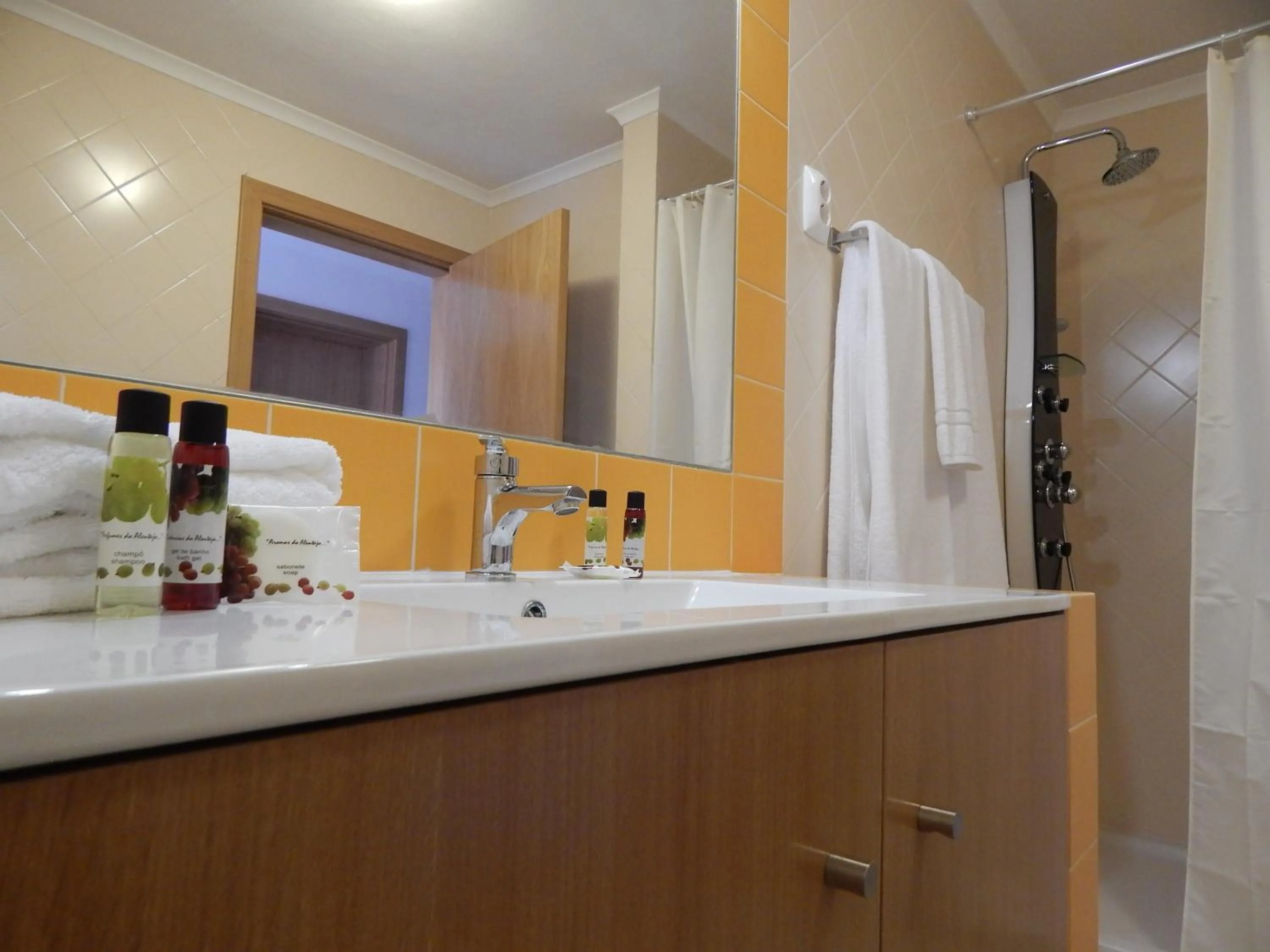 Bathroom in Quinta das Ratoeiras