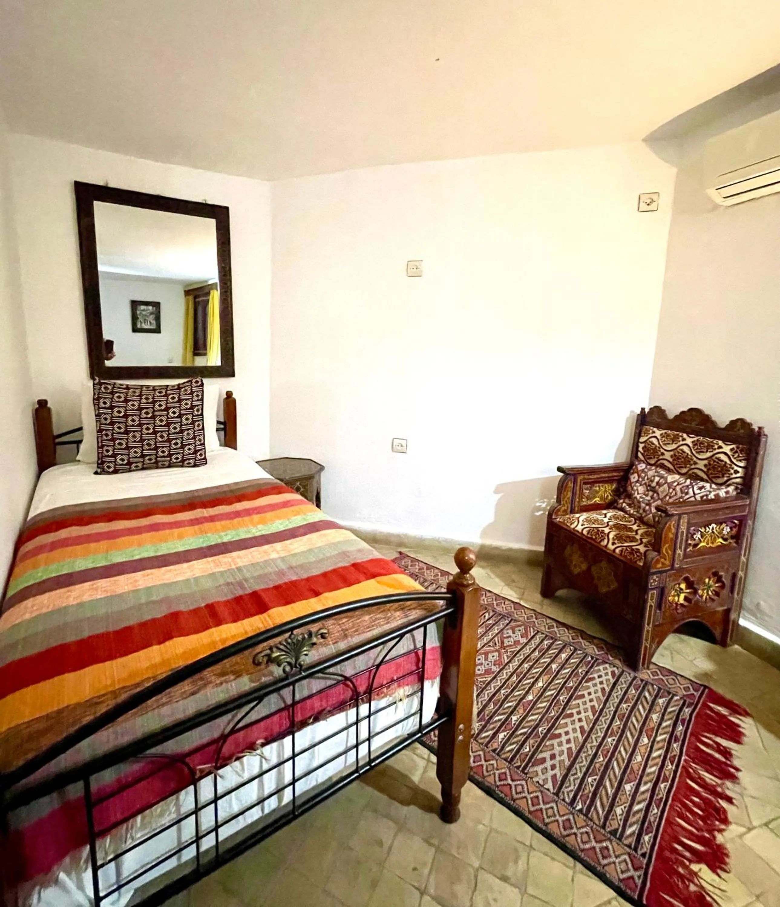 Photo of the whole room, Bed in Dar Sababa