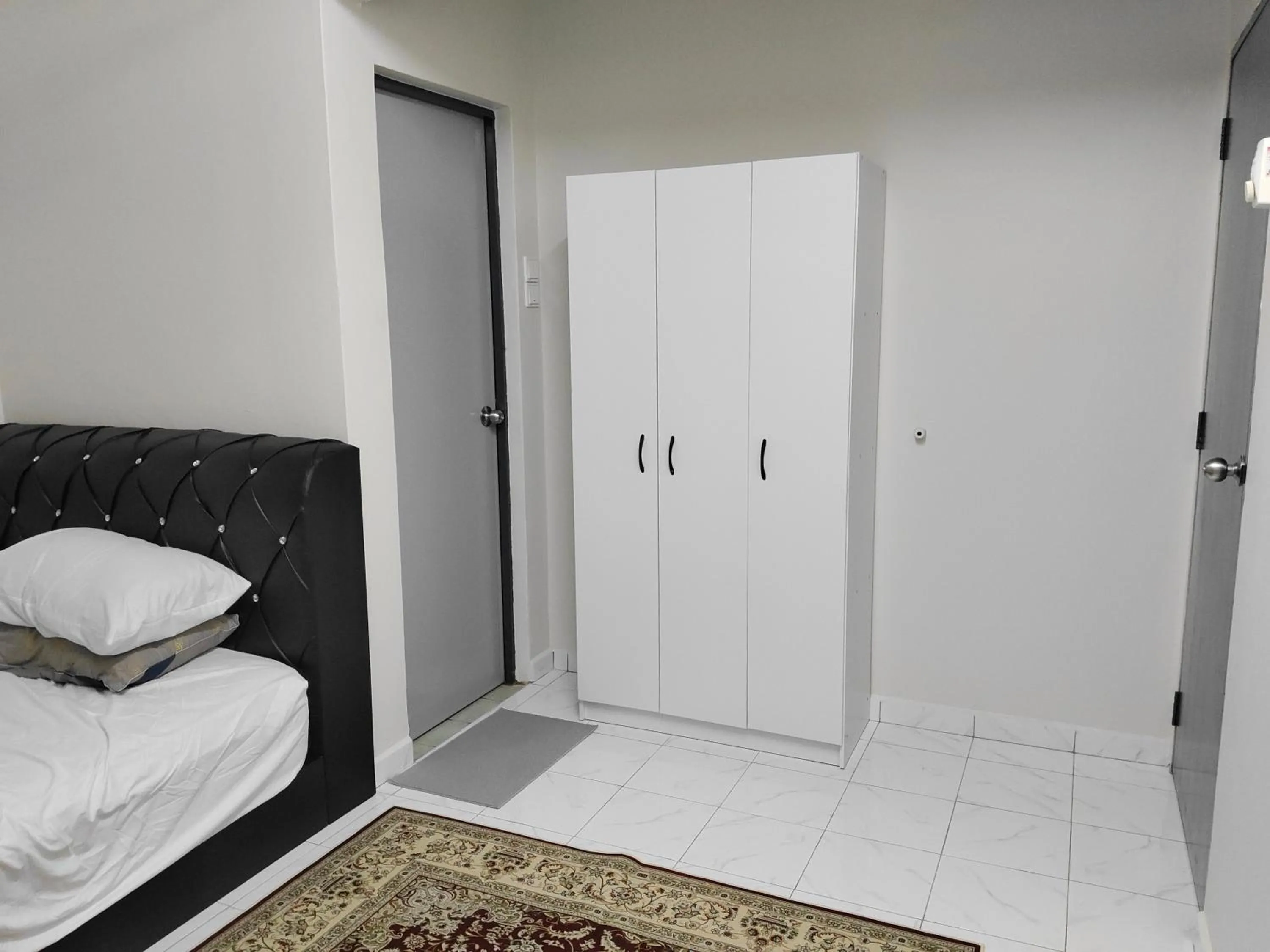 Bed in Nur Homestay Permai Damansara Damai