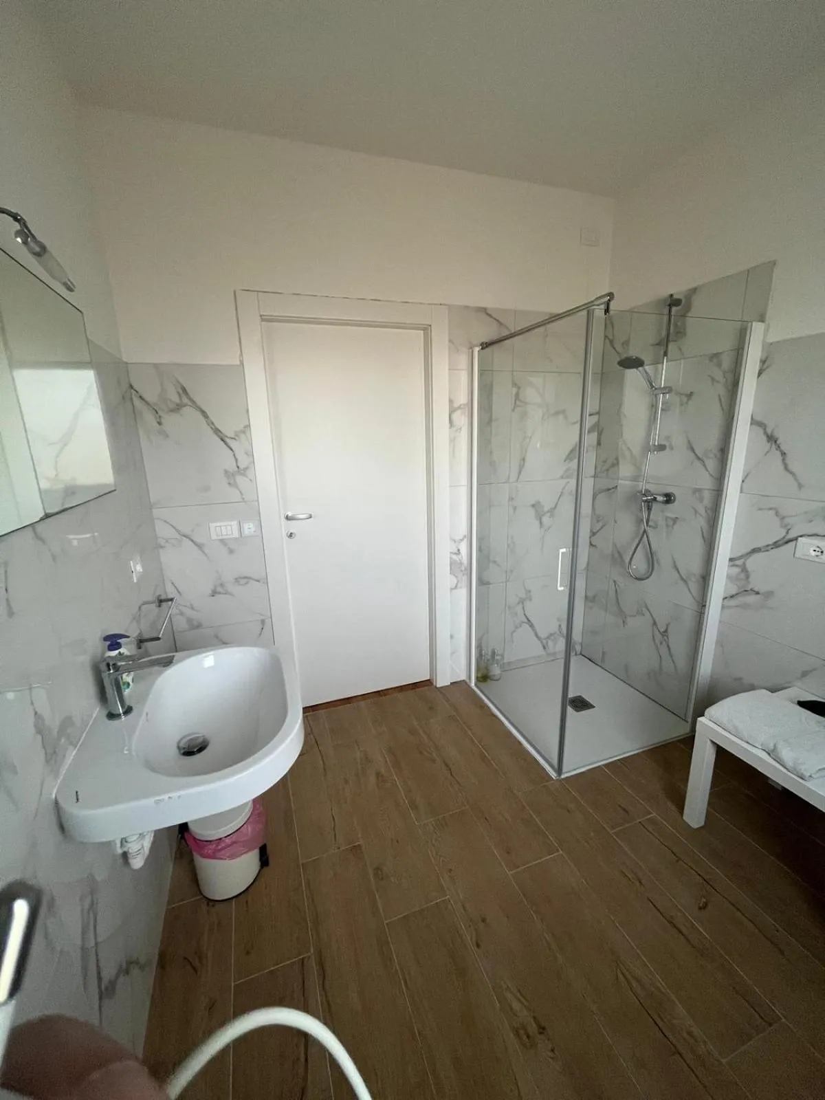 Bathroom in B&B Airport Venice Diego 2