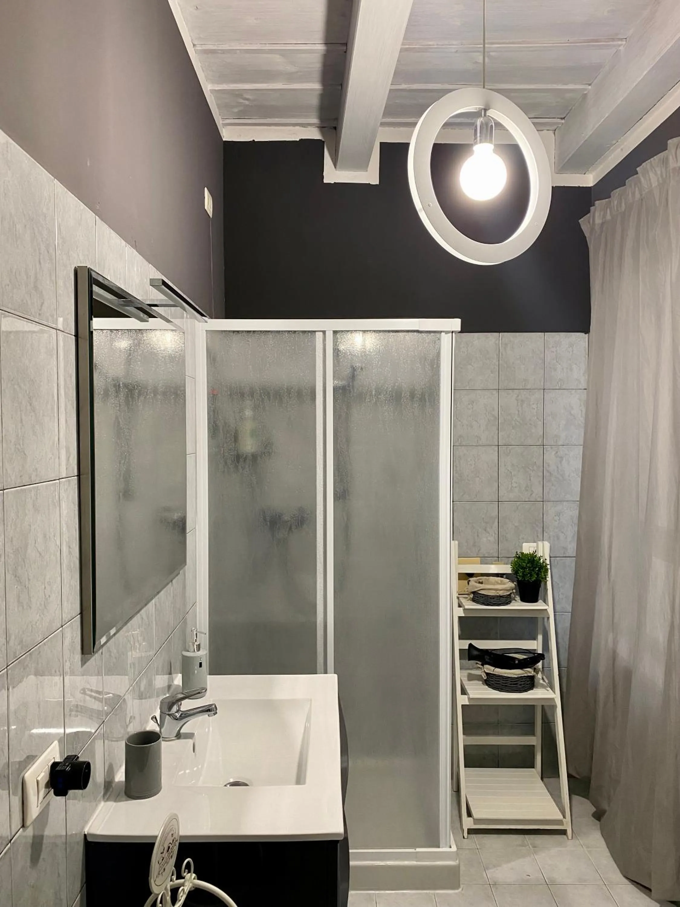 Bathroom in Verona Rooms