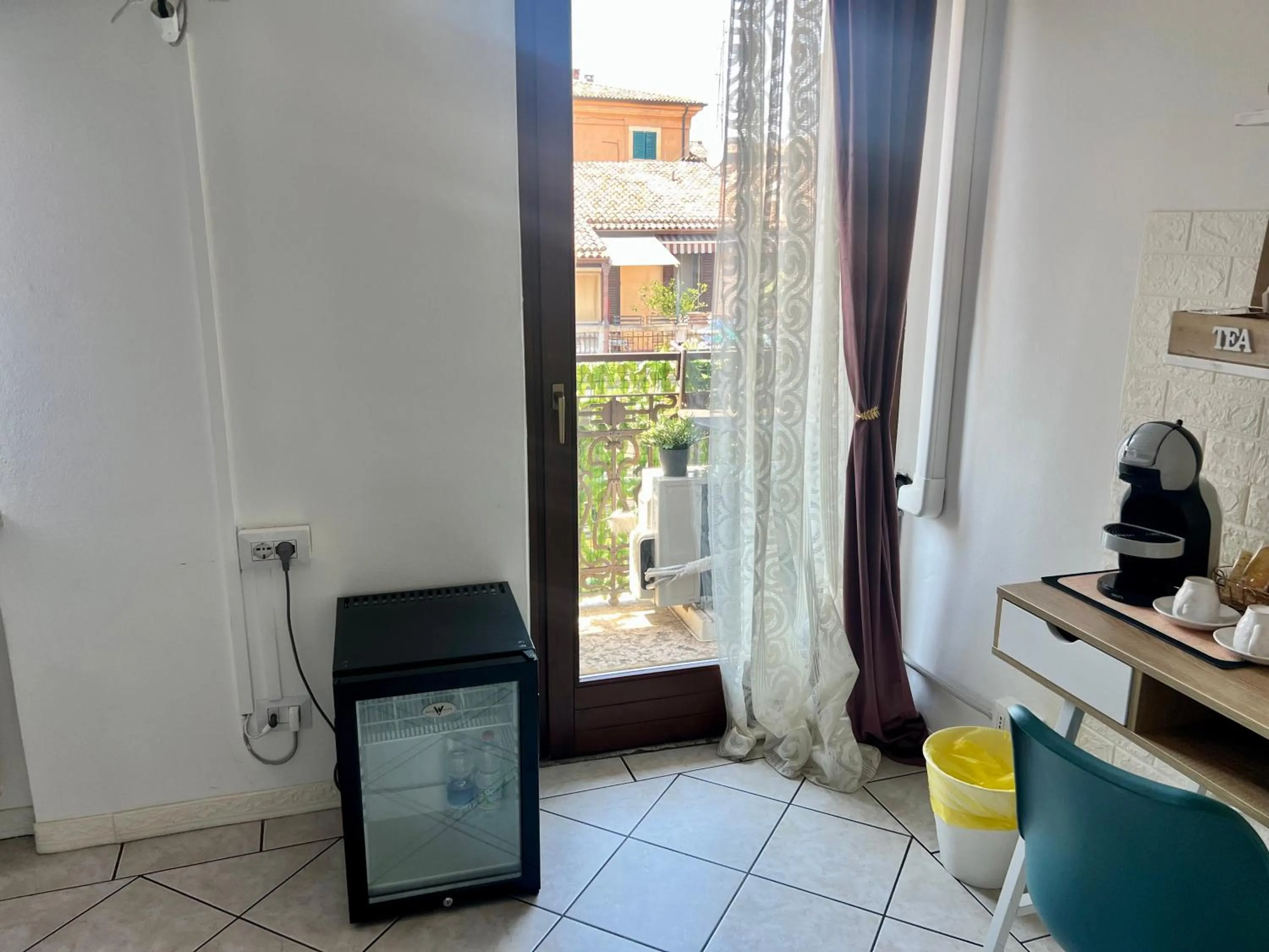 minibar in Verona Rooms
