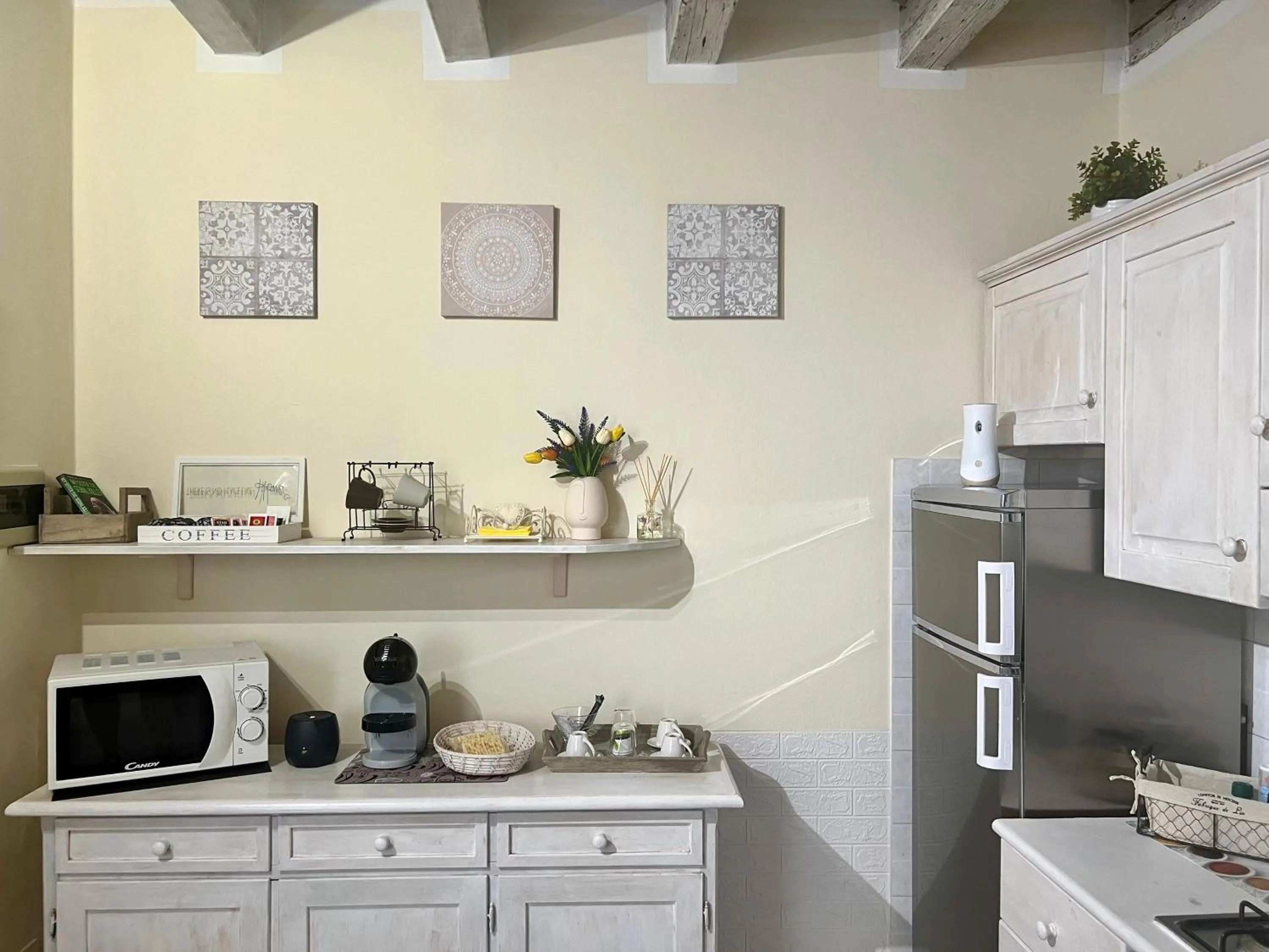kitchen in Verona Rooms