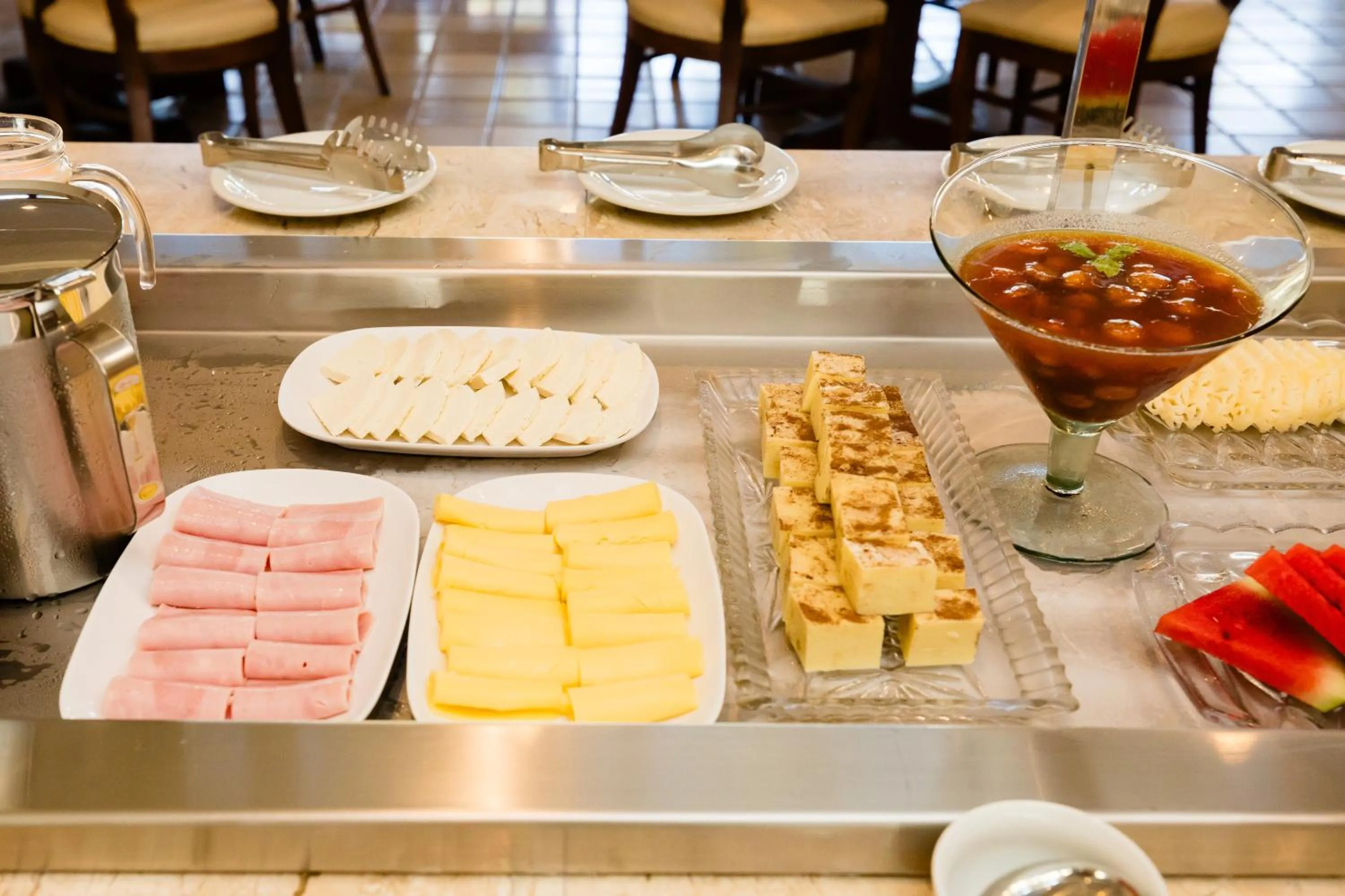 Food and drinks in Mirai Beach Hotel