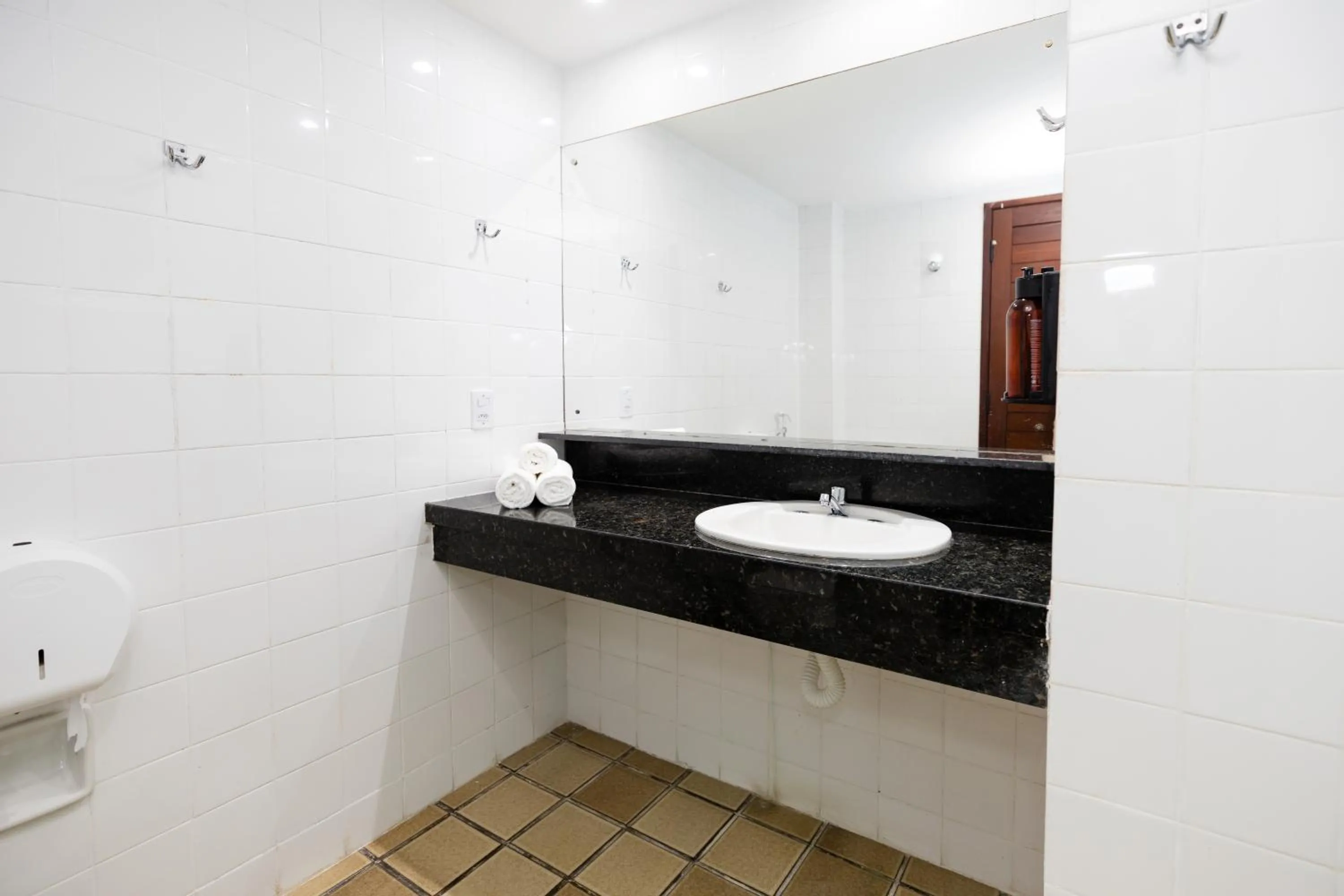 Bathroom in Mirai Beach Hotel