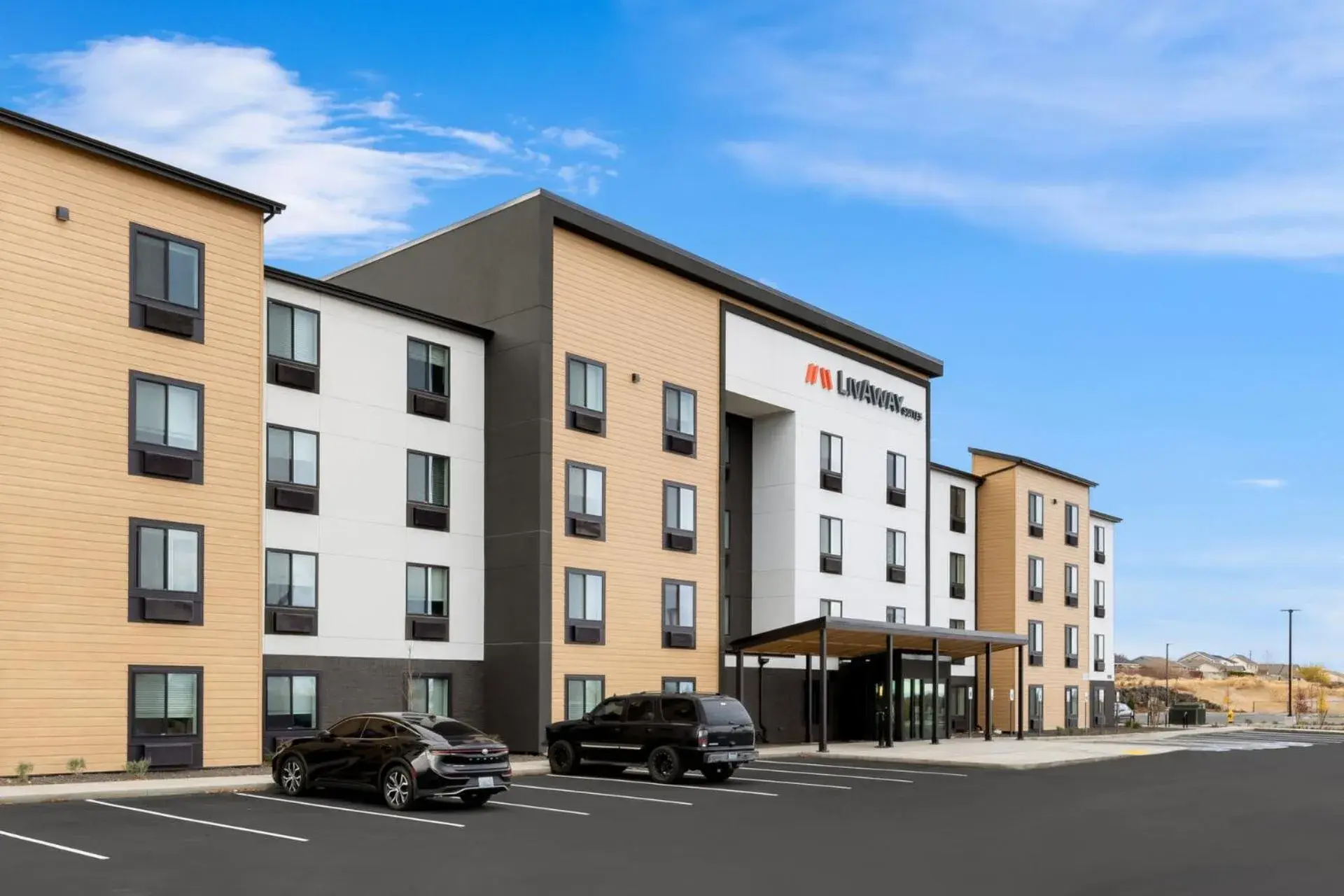 Property building in LivAway Suites Tri-Cities-Richland Property building in LivAway Suites Tri-Cities-Richland