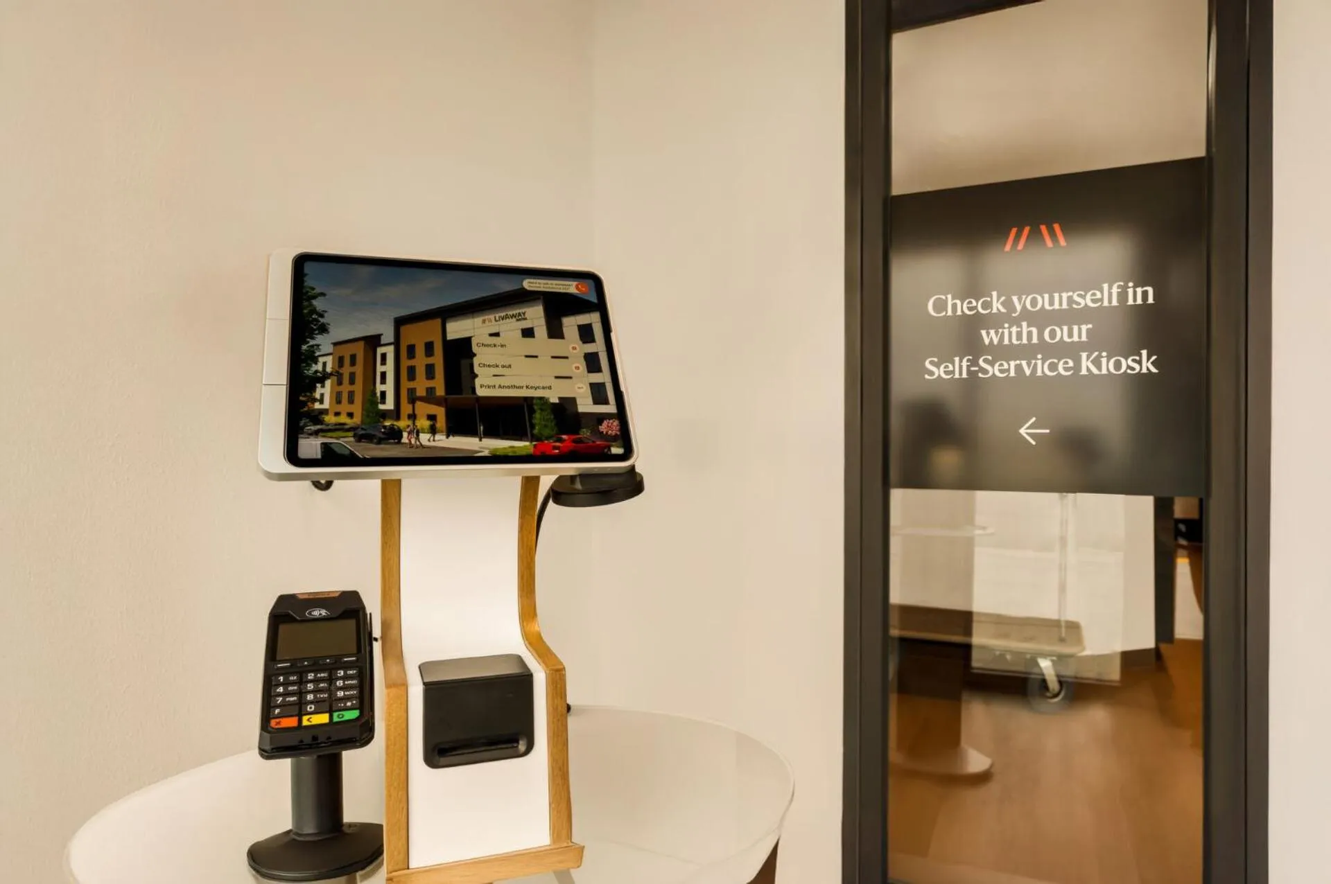 Lobby or reception in LivAway Suites Tri-Cities-Richland