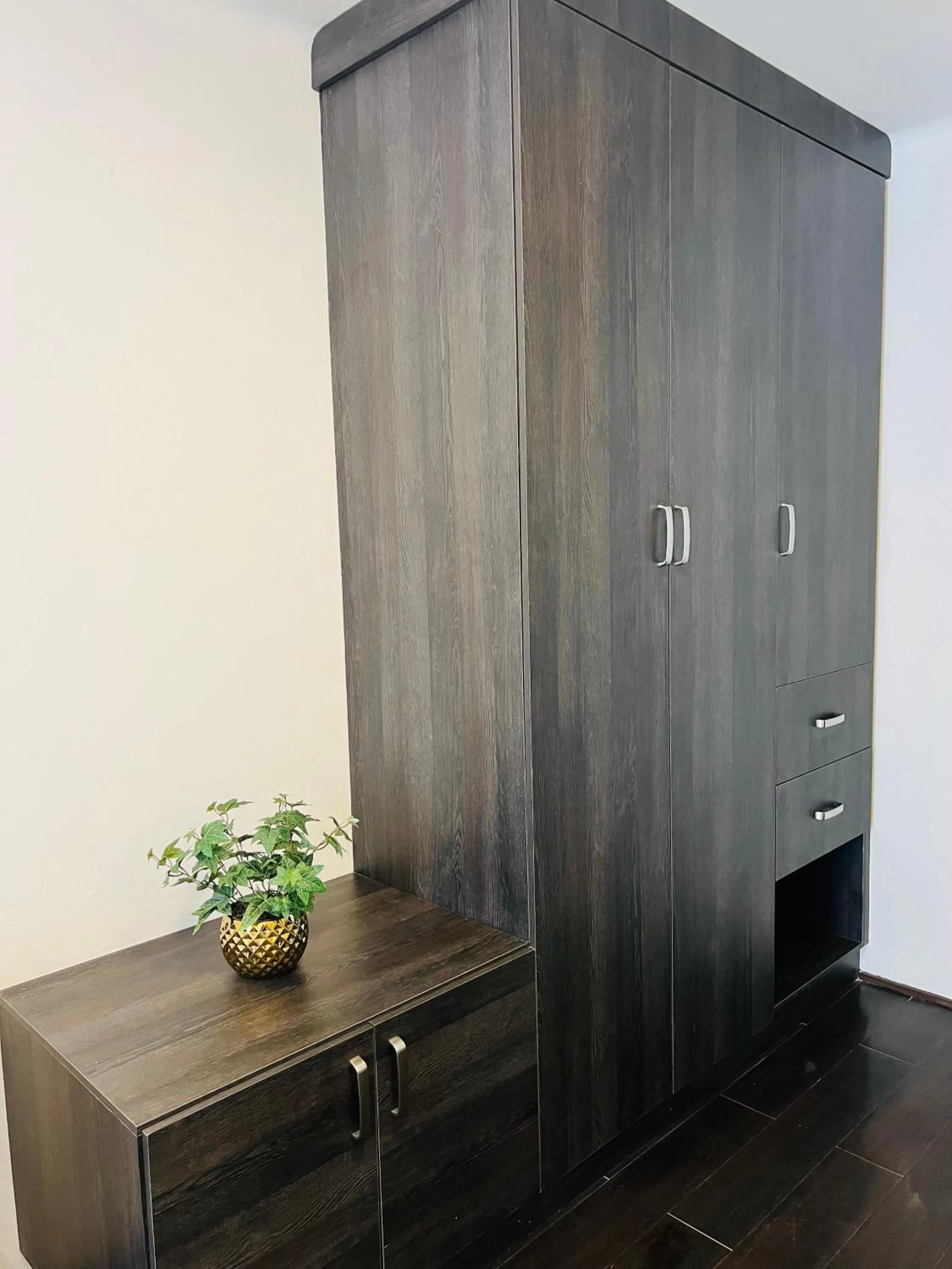 wardrobe in QA Hotel