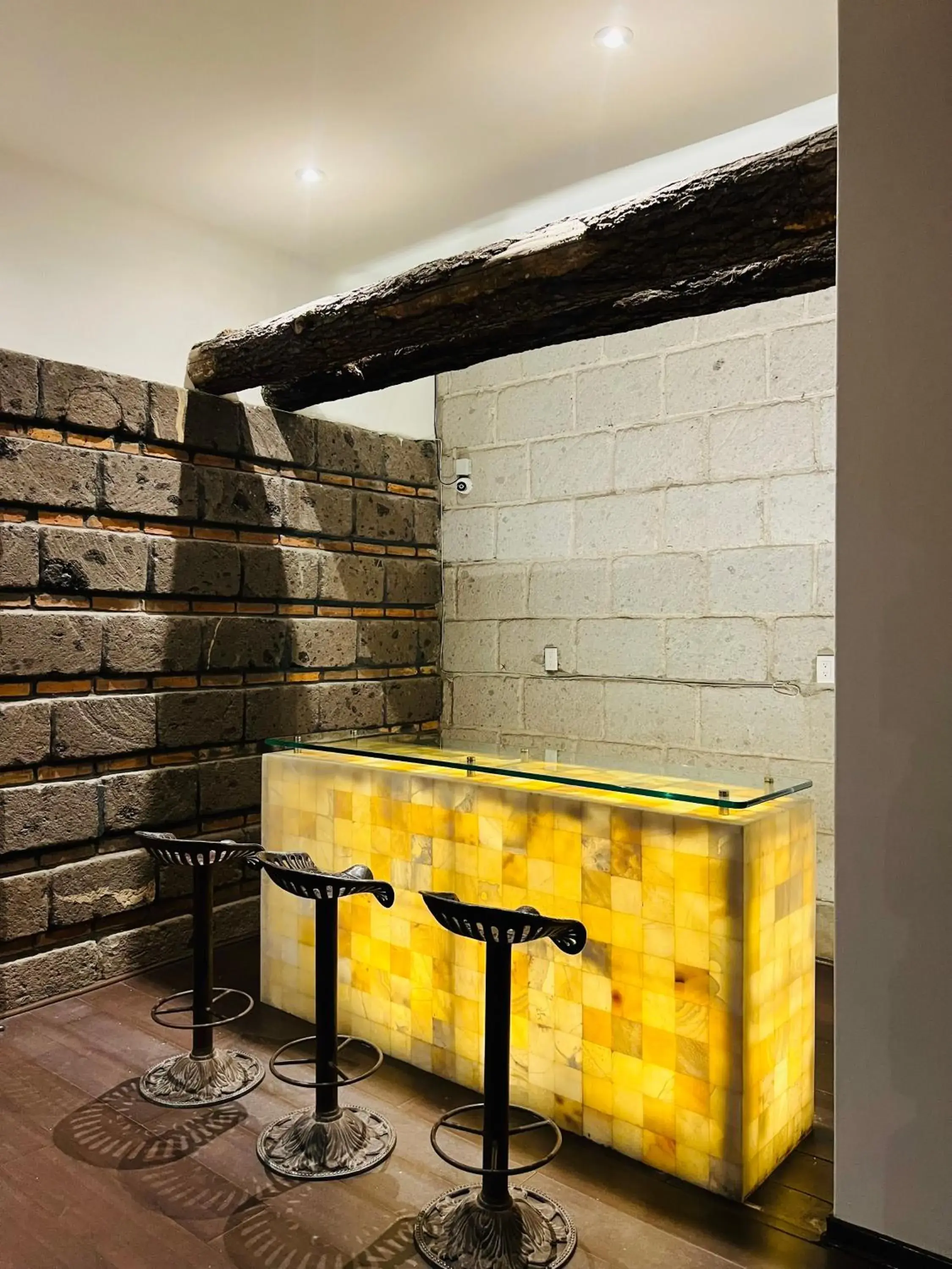 Lounge or bar in QA Hotel Lounge or bar in QA Hotel