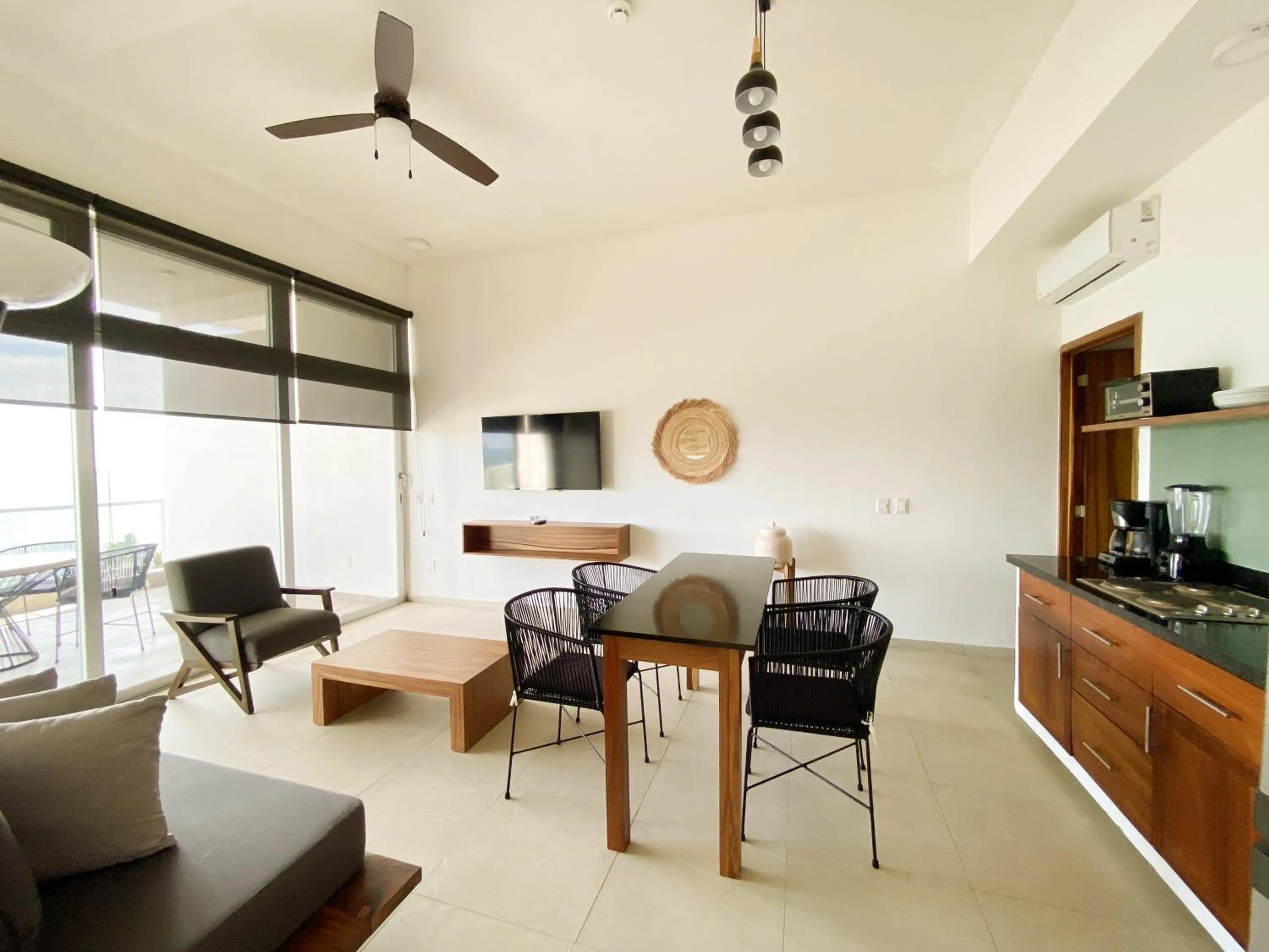 TV and multimedia in Itare Beach House