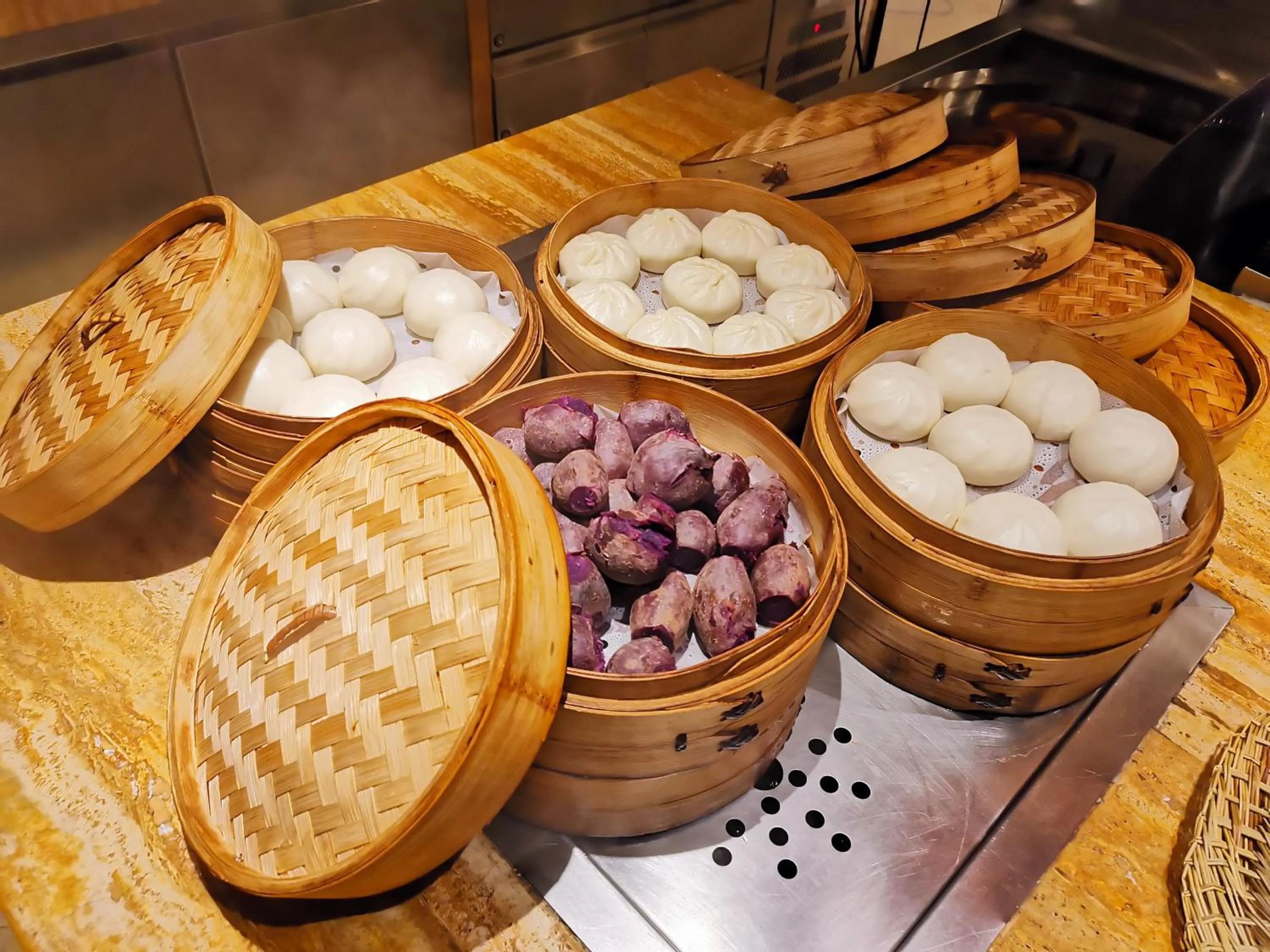 Buffet breakfast in Wyndham Shanghai Nanxiang