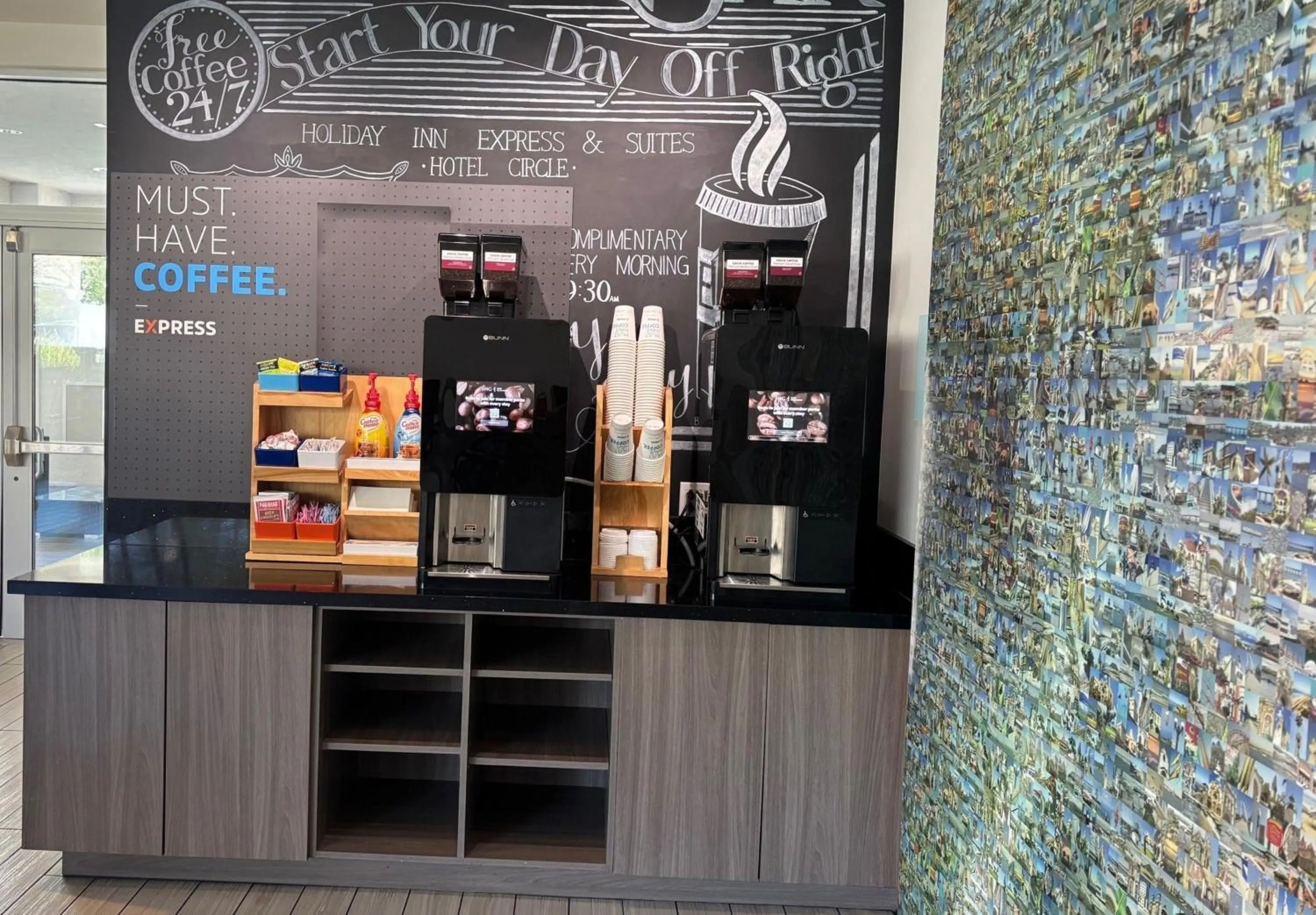 Bedroom in Holiday Inn Express & Suites San Diego - Mission Valley by IHG