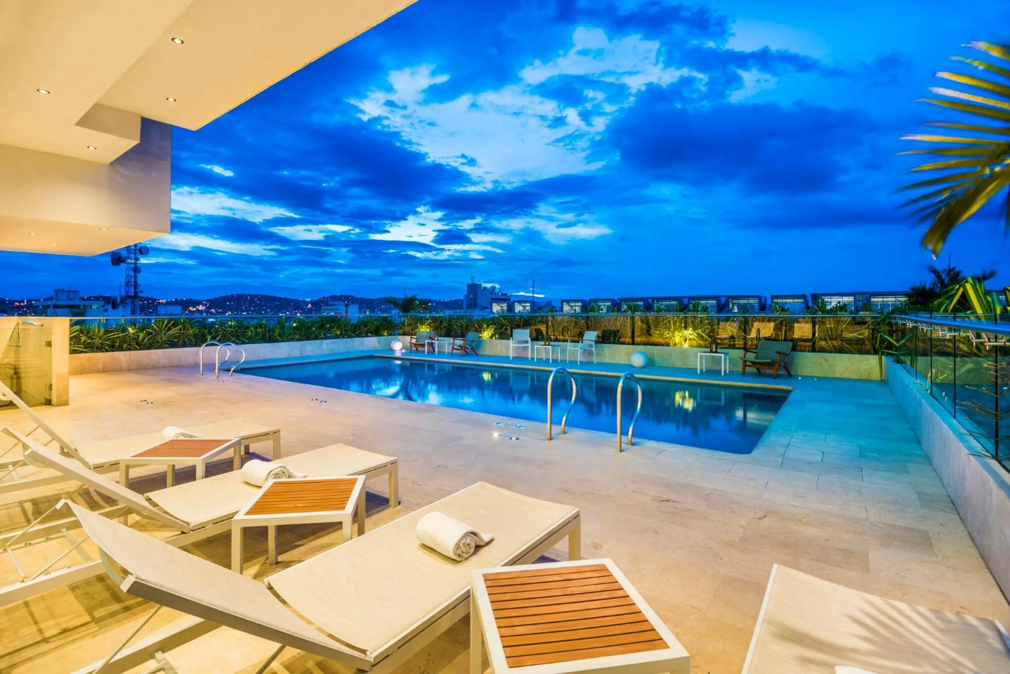 Swimming pool in Holiday Inn Cúcuta by IHG