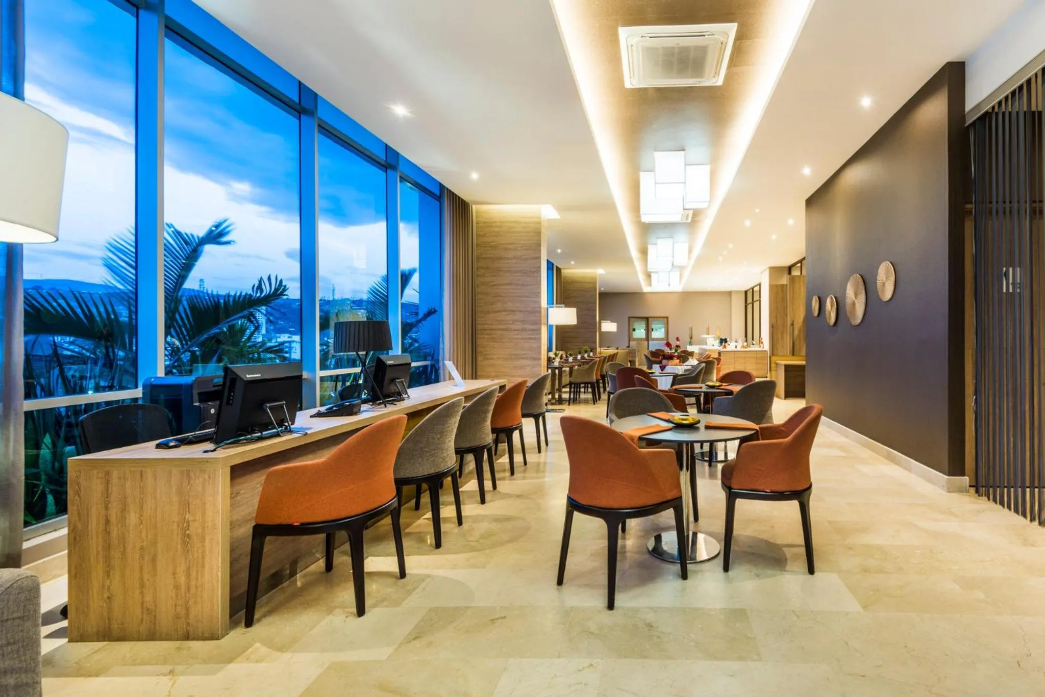 Restaurant/places to eat in Holiday Inn Cúcuta by IHG