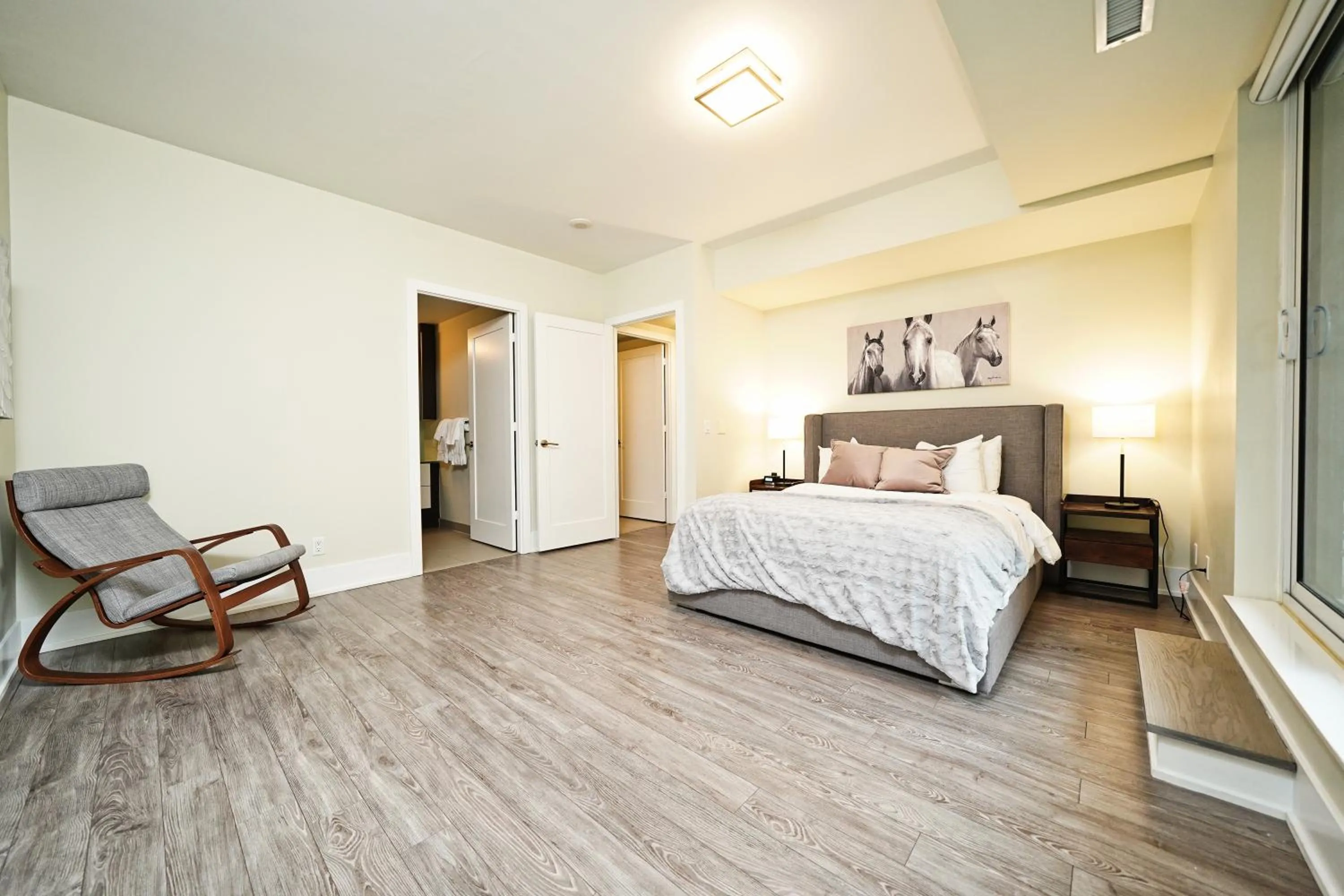 Bed in Rivetstays - The Atmos I