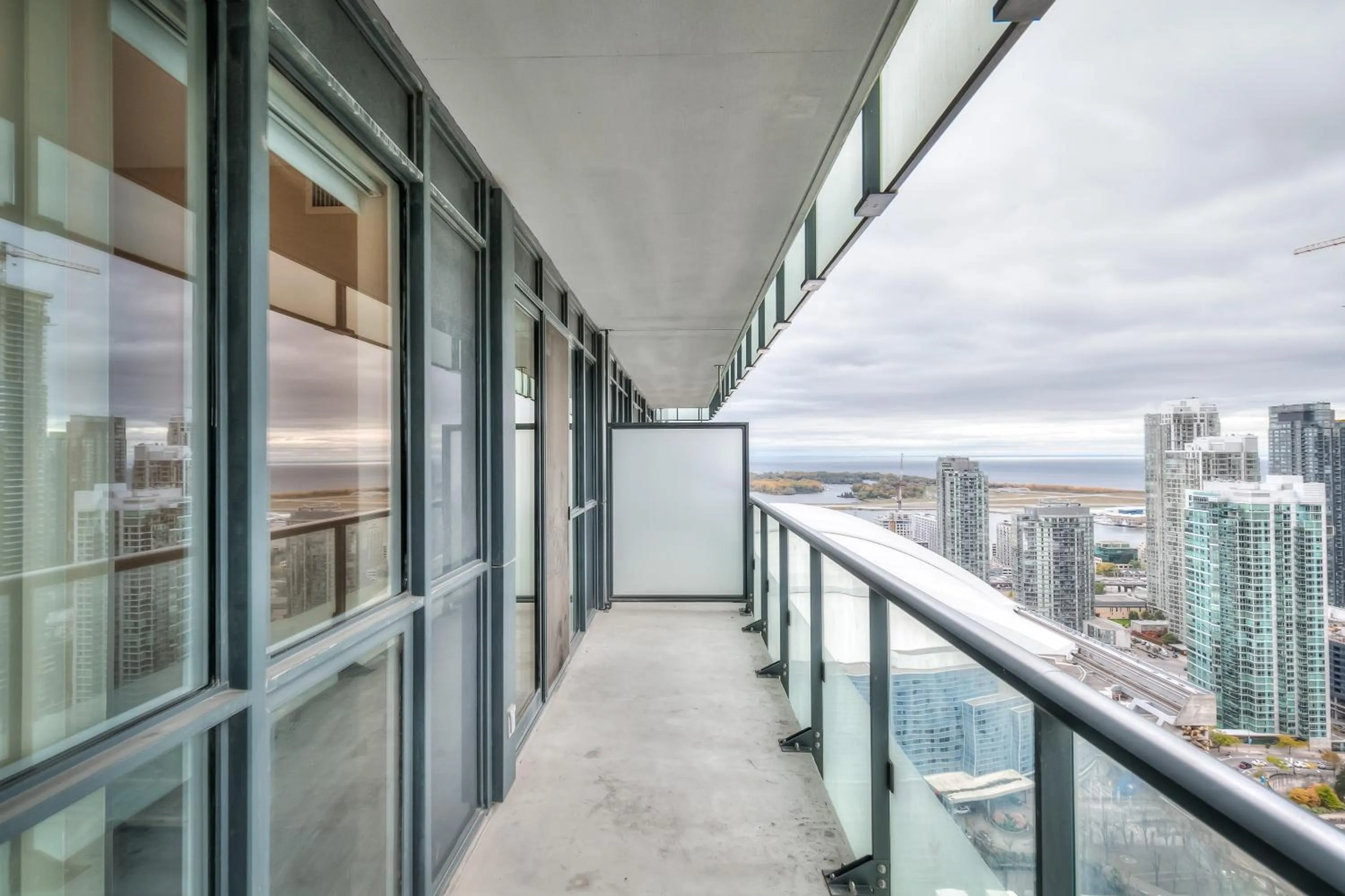 Balcony/Terrace in Rivetstays - The Atmos I