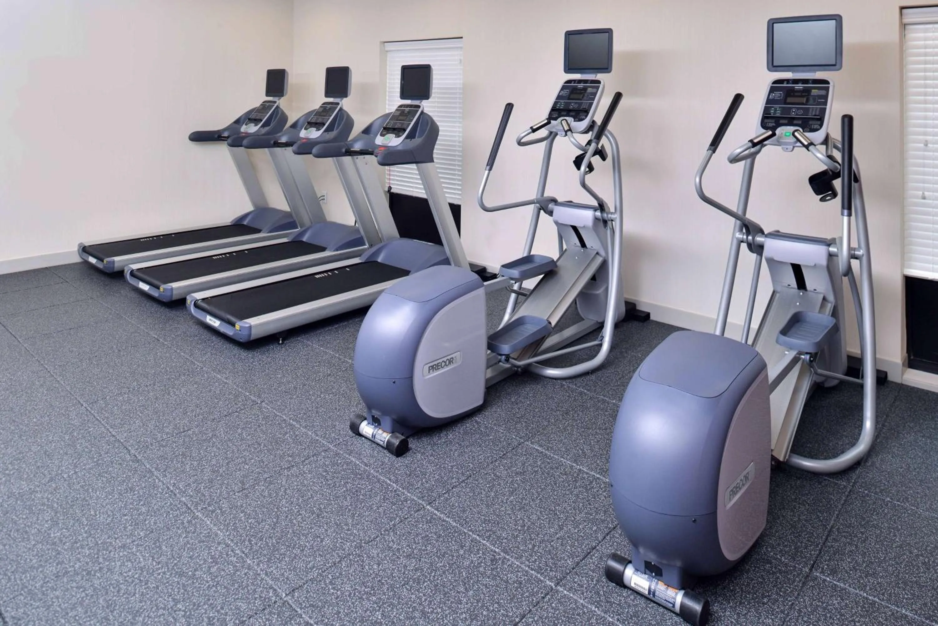 Fitness centre/facilities in Hampton Inn & Suites Shelby, North Carolina