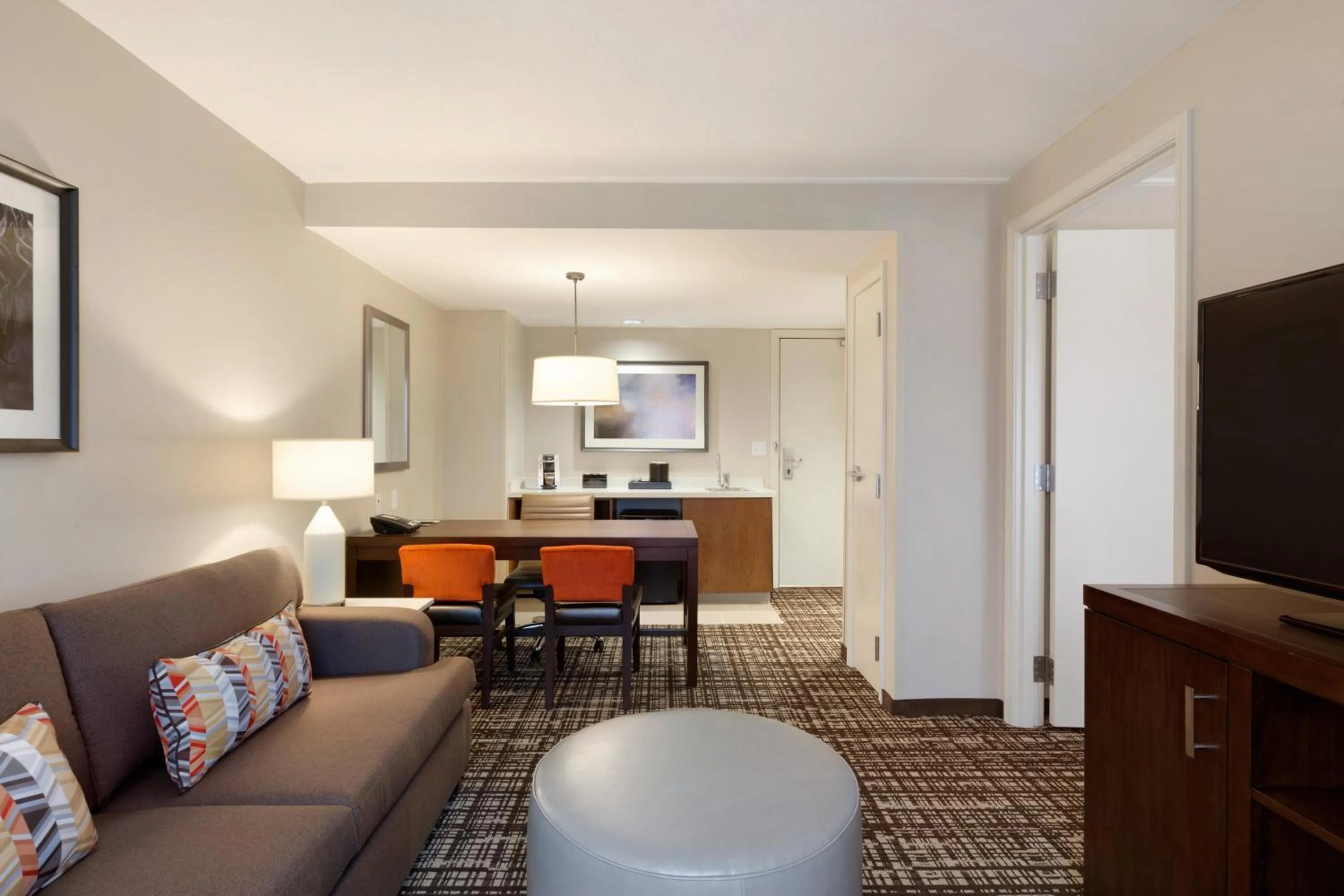 Living room in Embassy Suites Oklahoma City Downtown/Medical Center