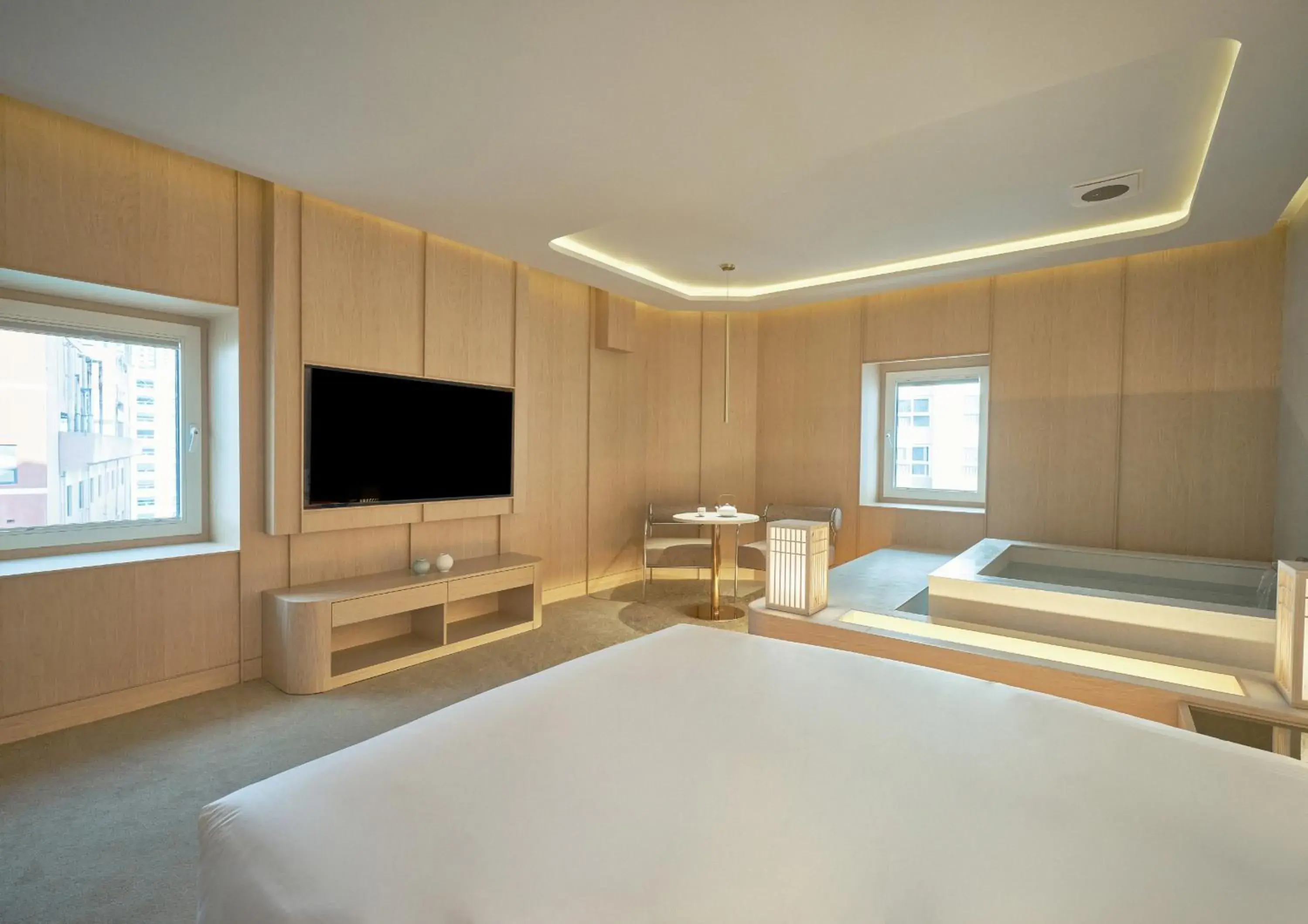 Bed in UH Continental CenterPoint Bed in UH Continental CenterPoint