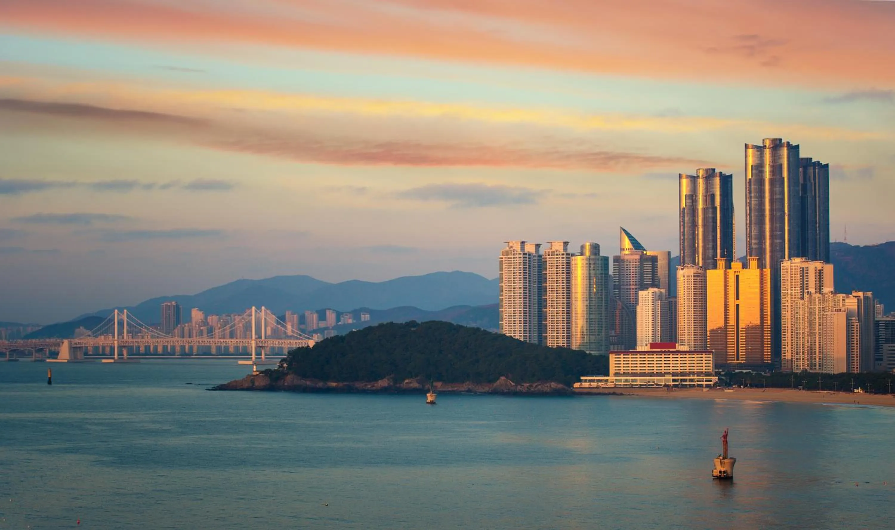 Beach in UH Continental CenterPoint