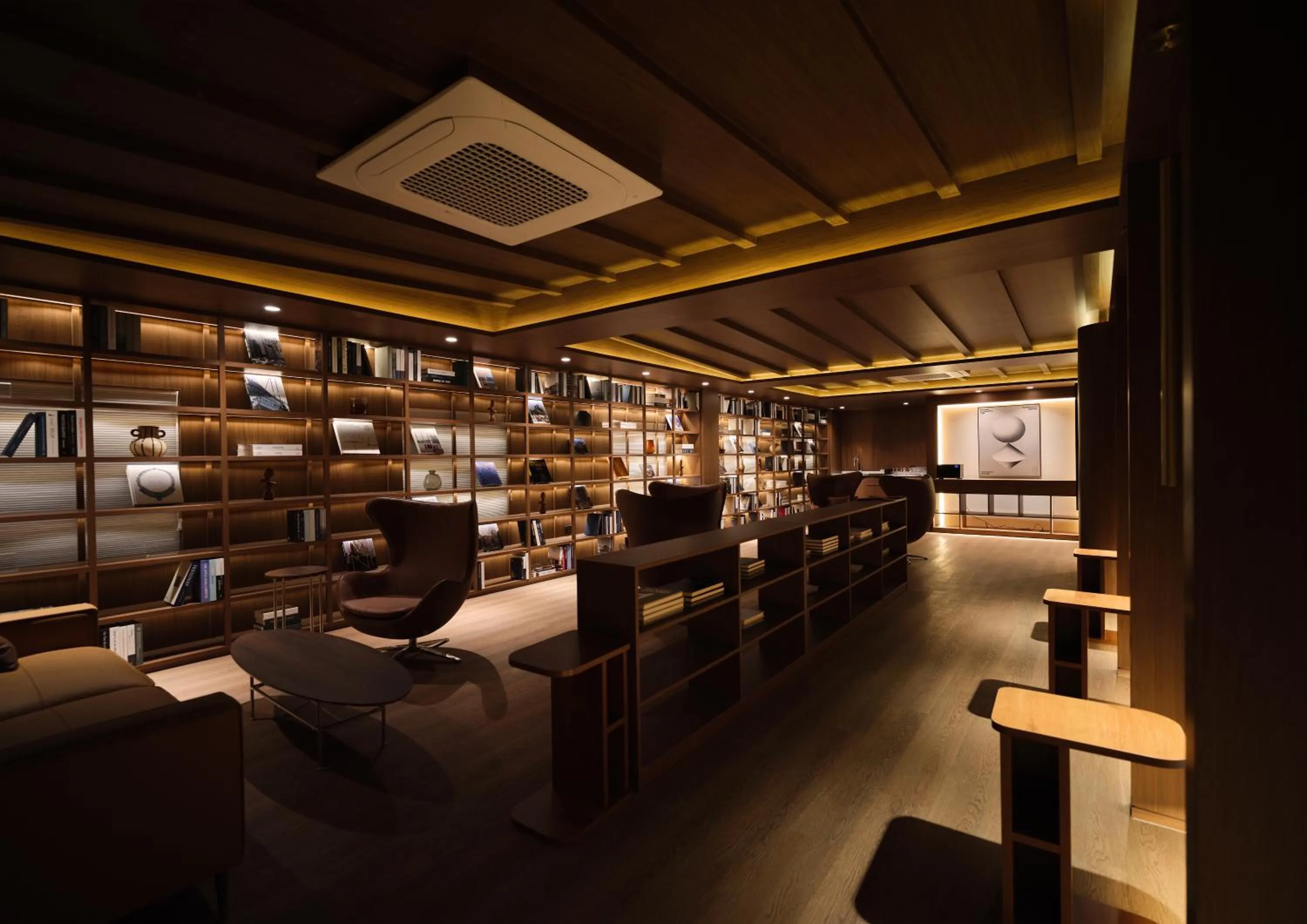 Lounge or bar in UH Continental CenterPoint