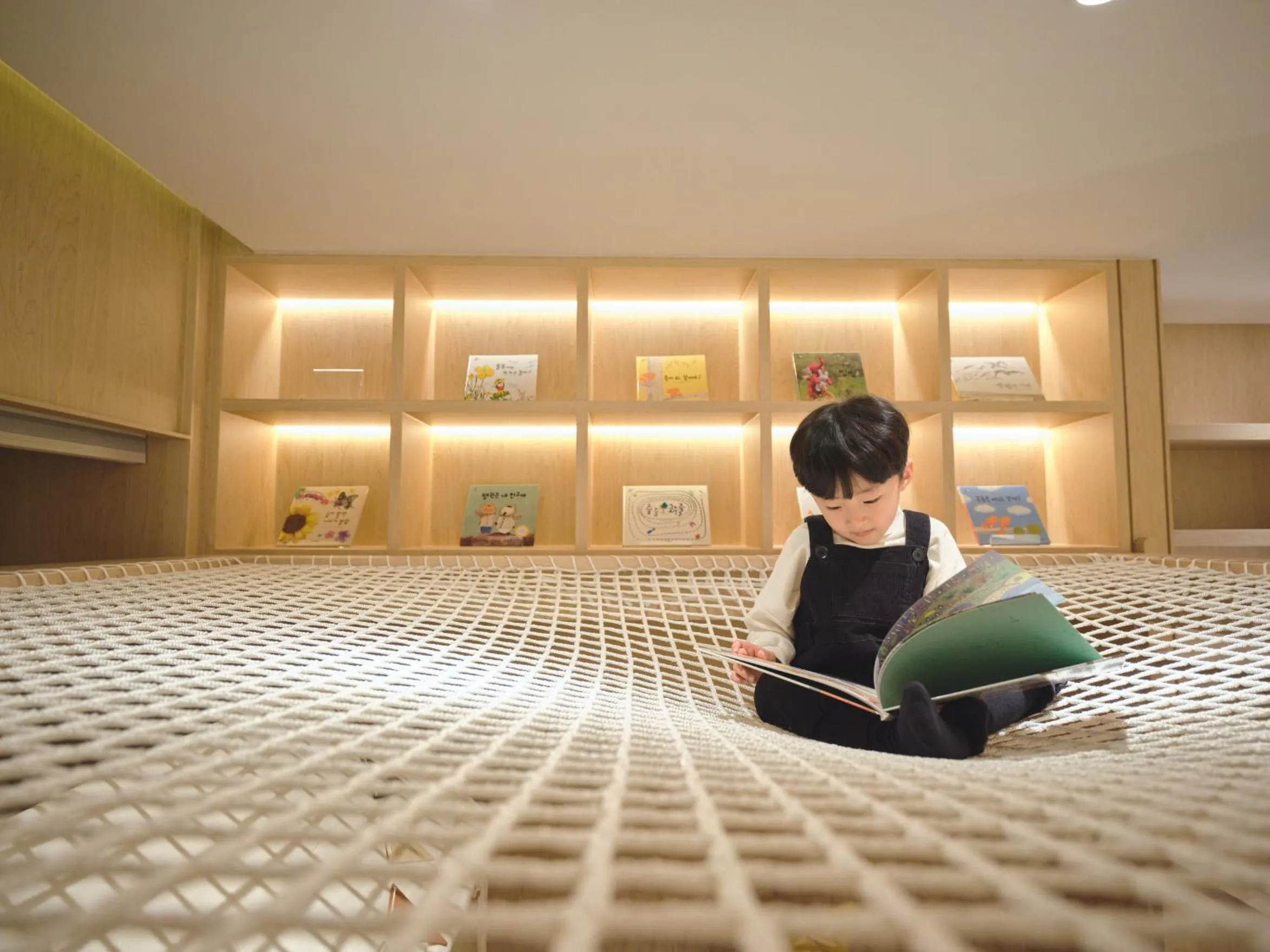 Photo of the whole room in UH Continental CenterPoint