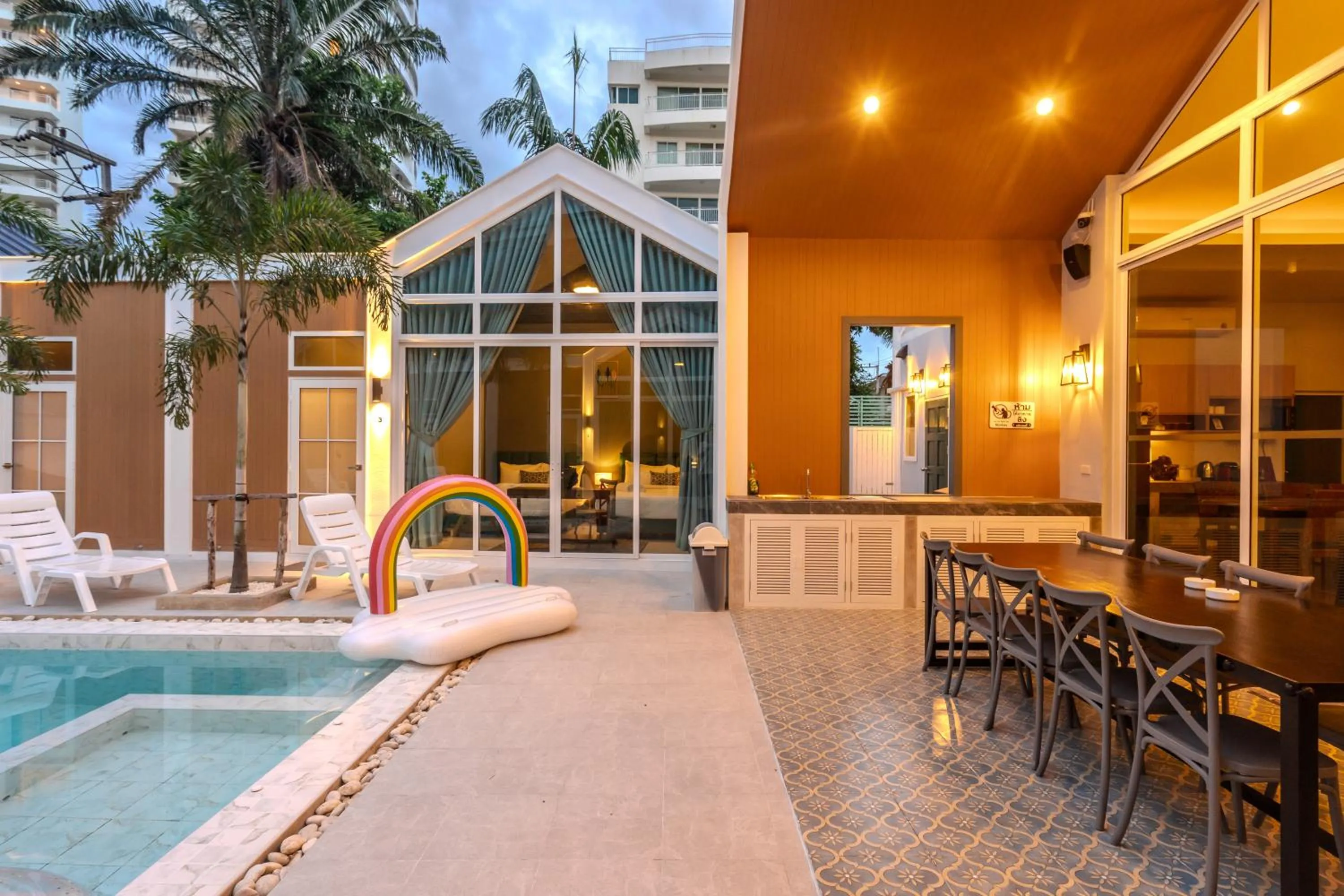 Dining area in BellaBella Private Pool Villa Huahin near Beach