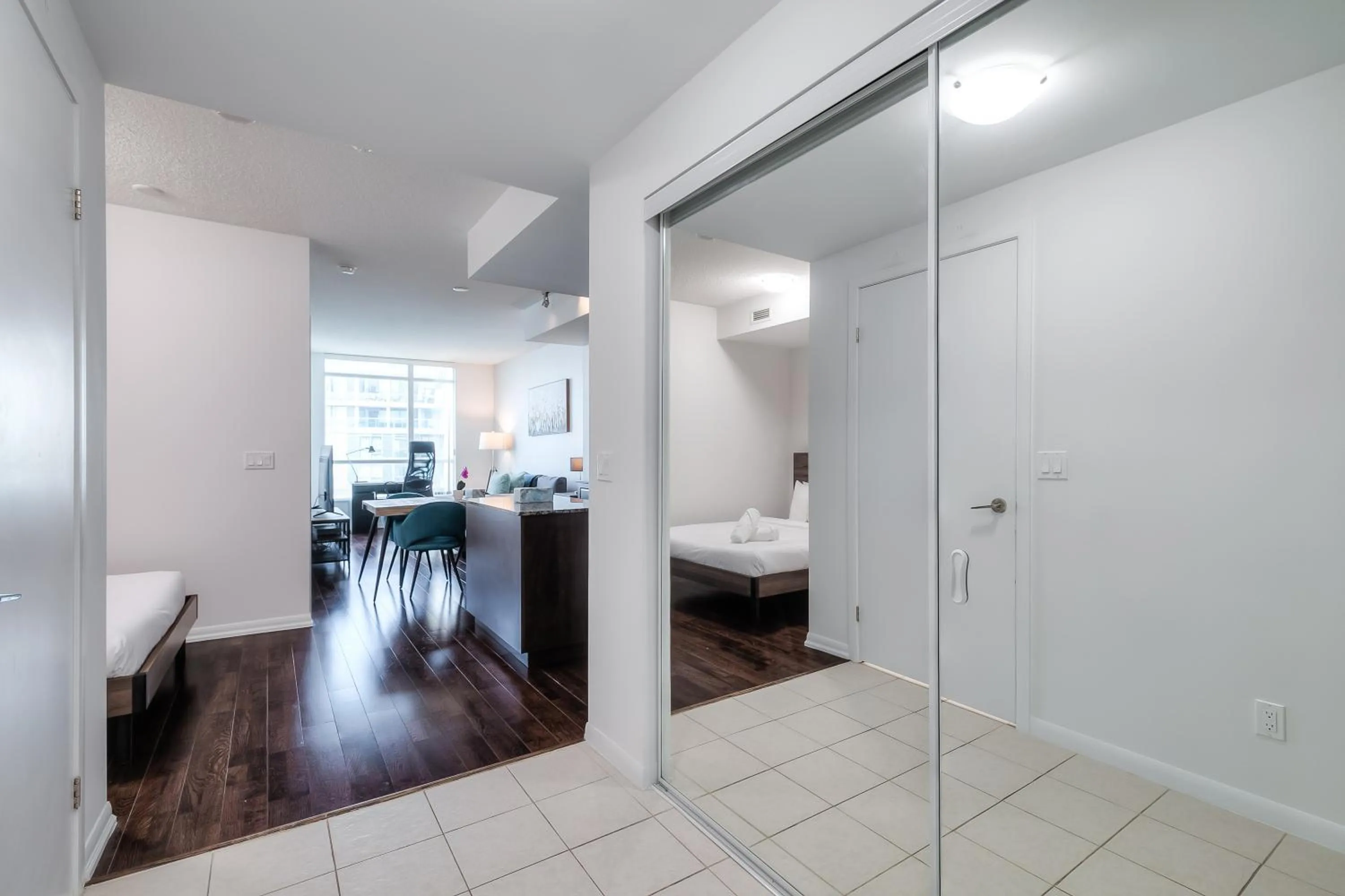 Photo of the whole room, Bed in Rivetstays- The Neptune I