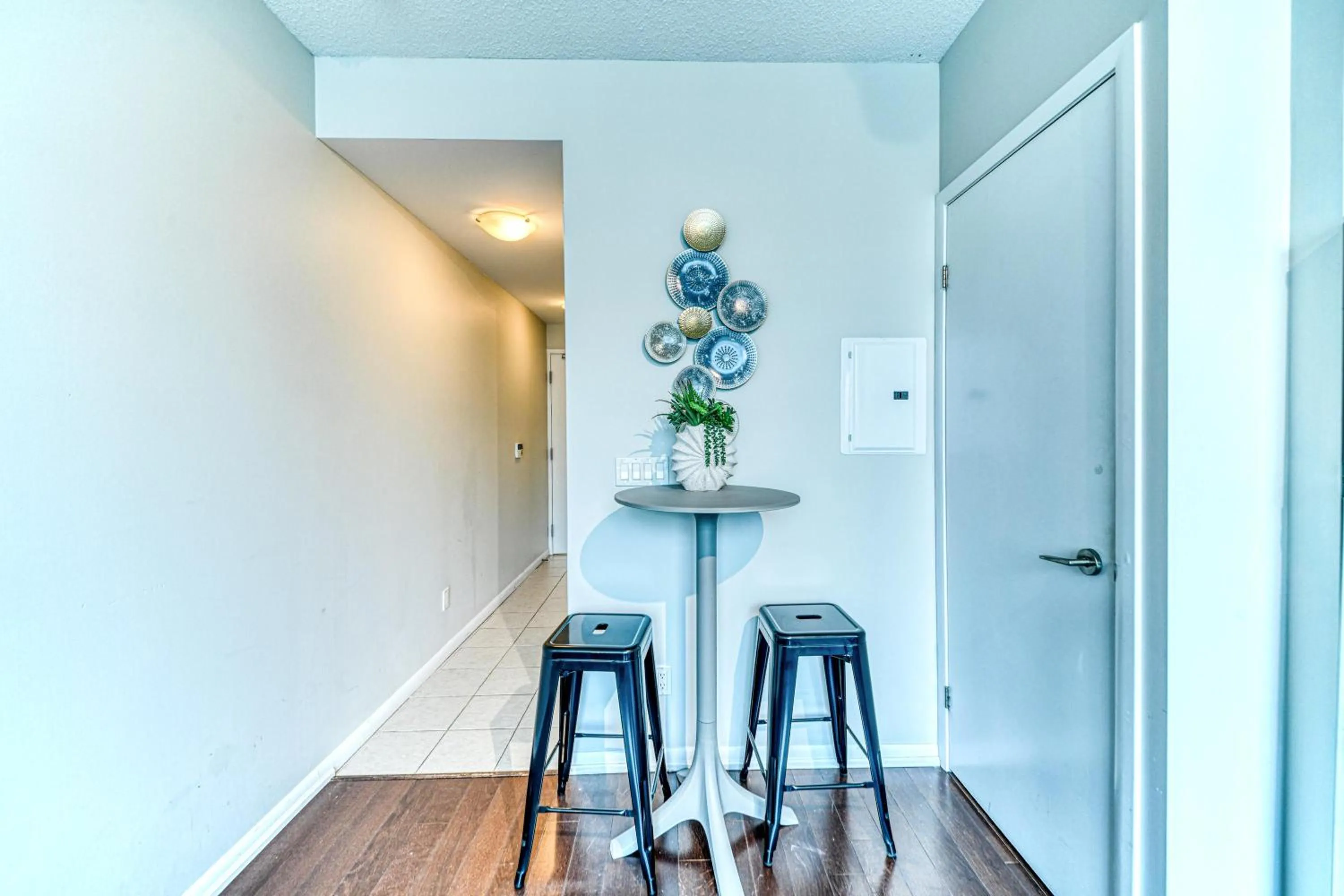 Rivetstays- The Neptune I