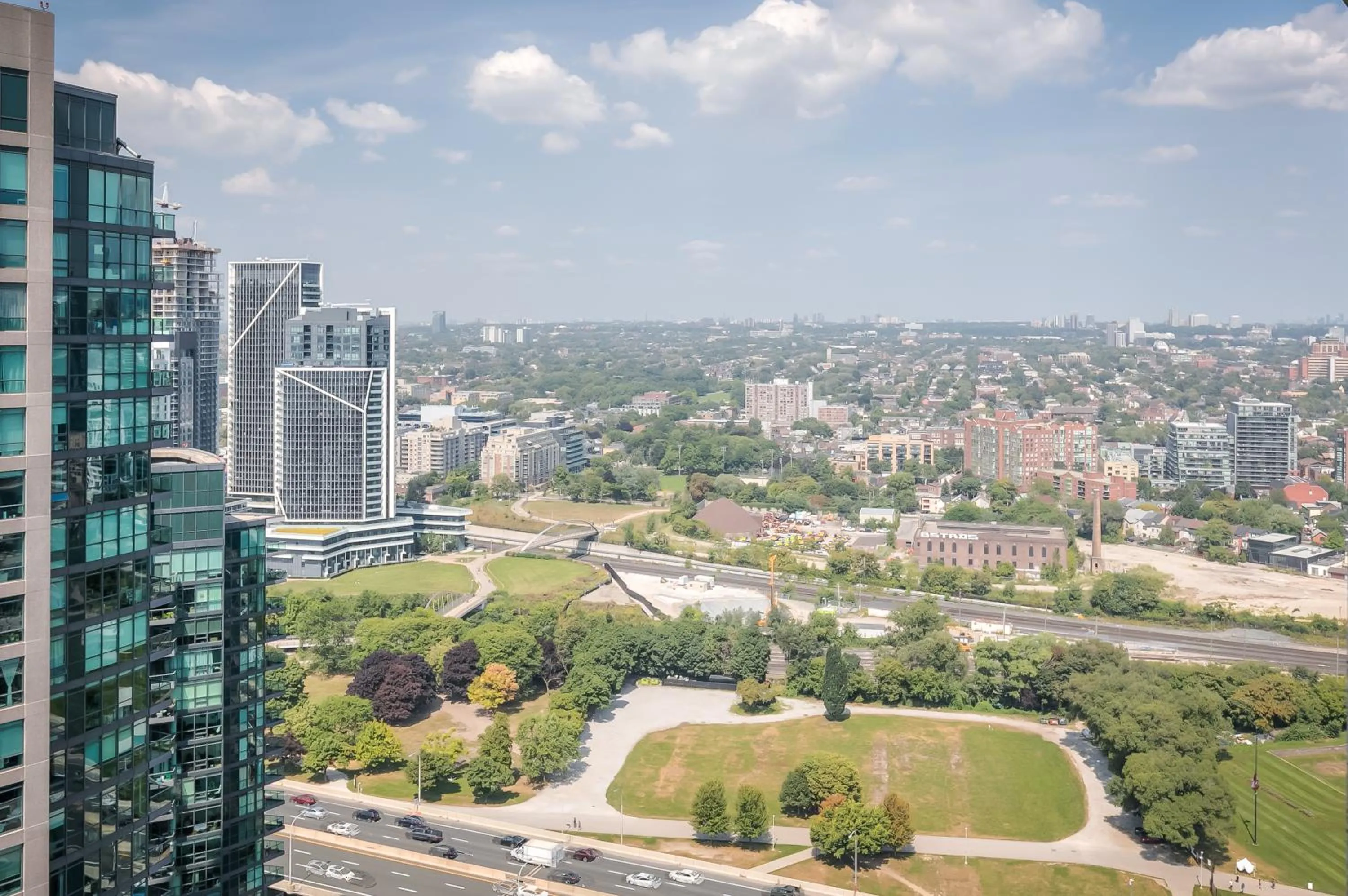 City view in Rivetstays- The Neptune I